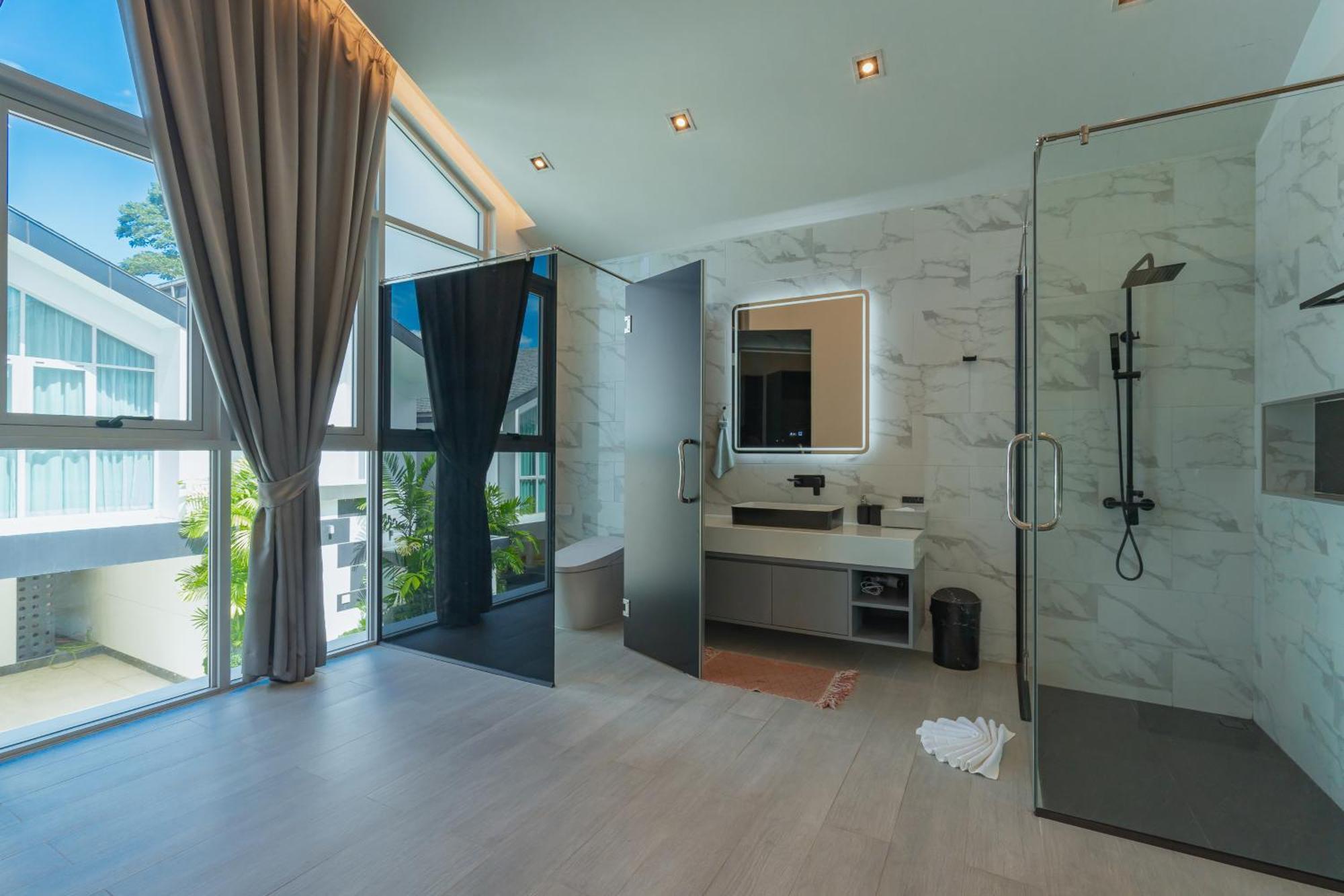 Spacious 3br Pool At Grand View In Bangtao Phuket