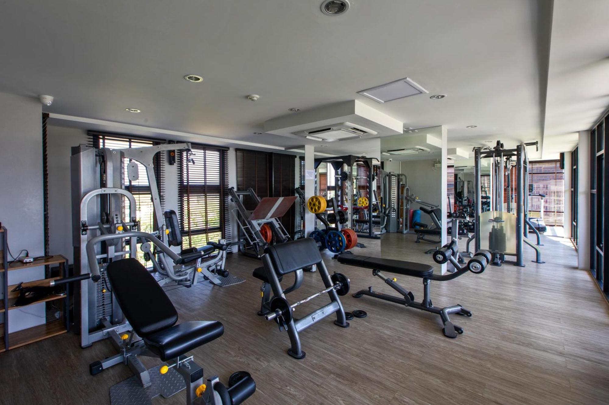 Apartment Walking To Surin By Capital Pro