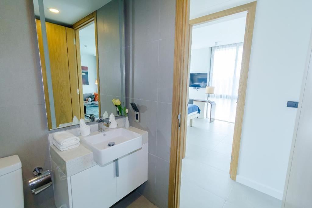 2Bdr Apartment Oceanstone Laguna By Capital Pro *