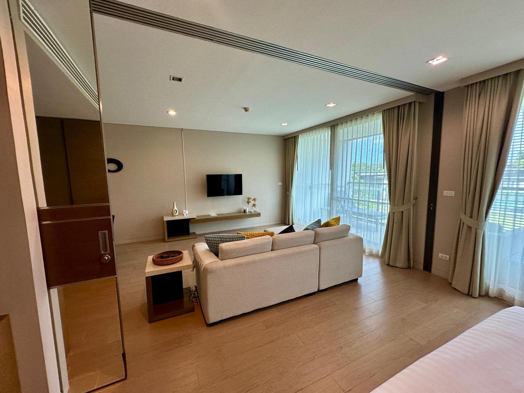 The Loft Angsana By Apart Homes