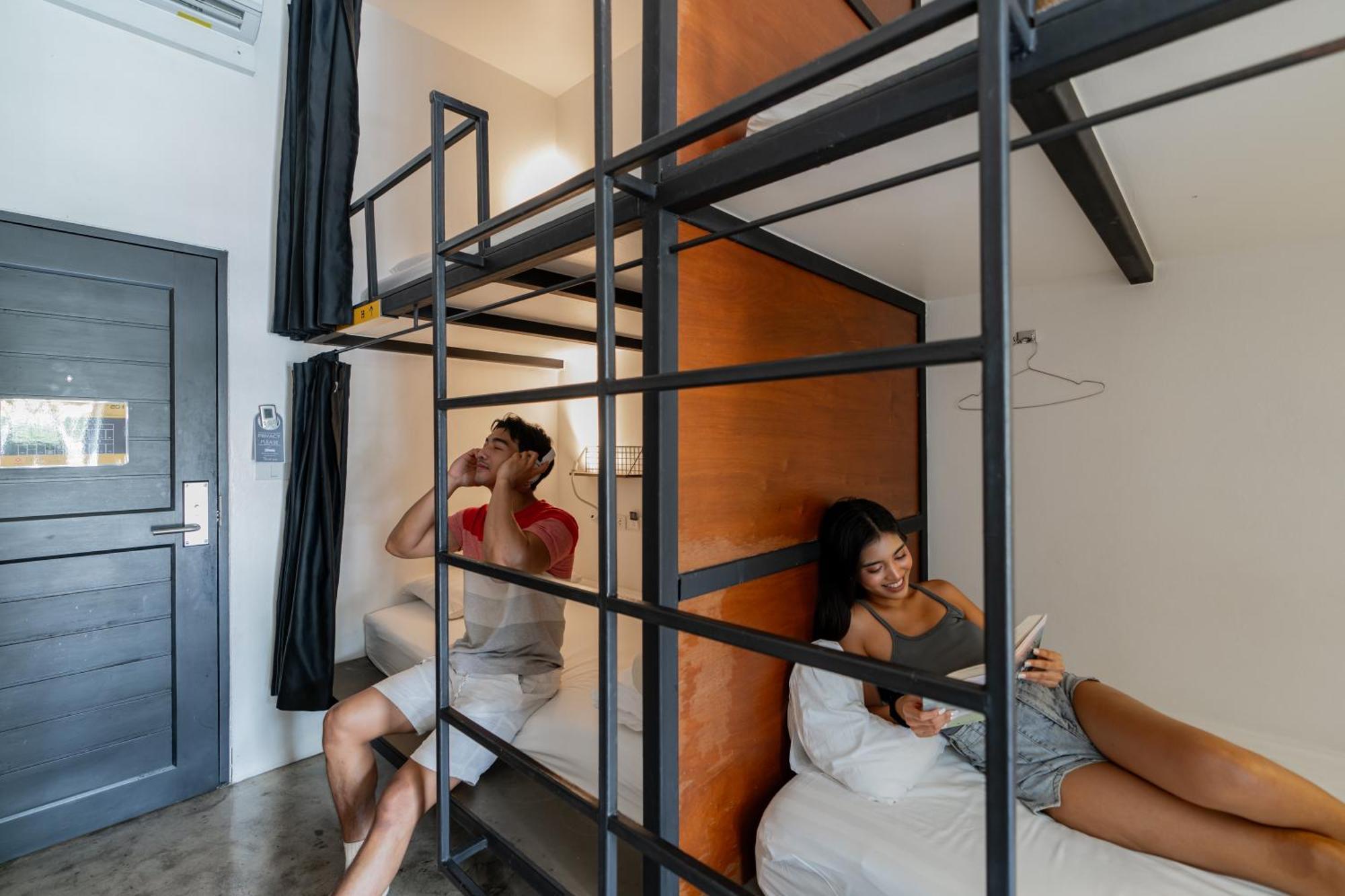 Book A Bed Poshtel - Sha *