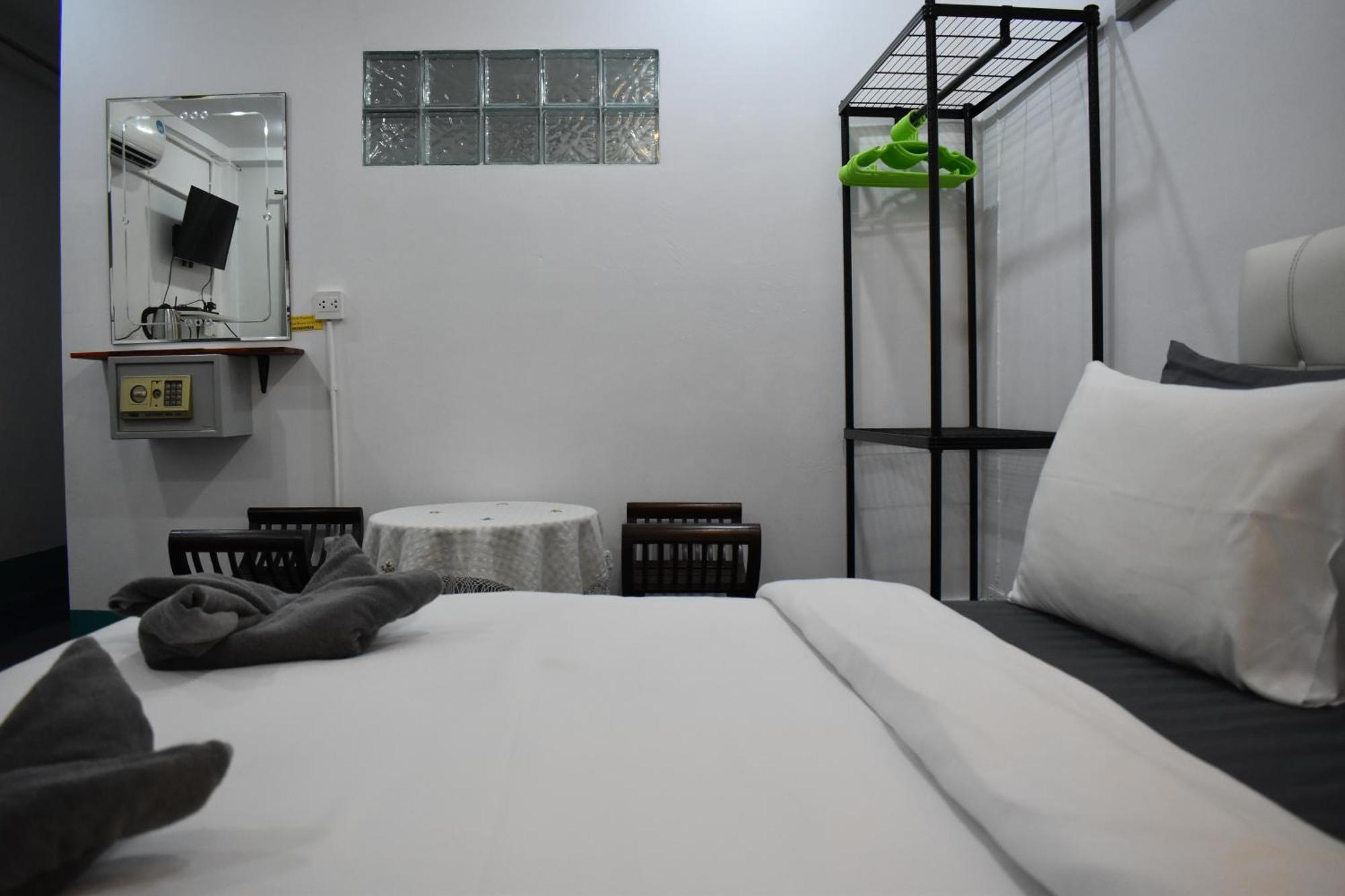 Sala Bua Bed & Breakfast Karon