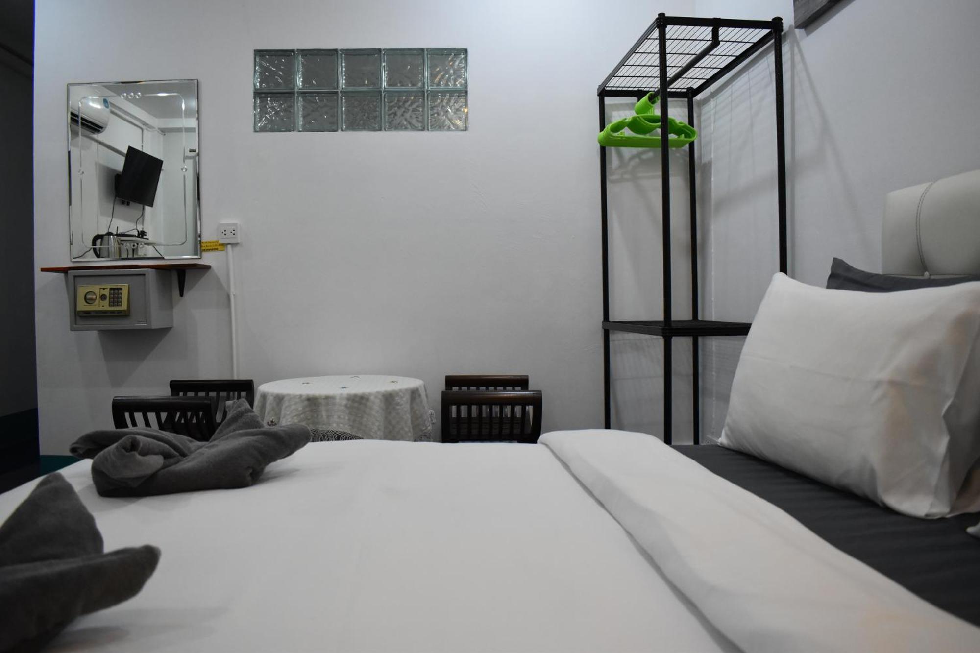 Sala Bua Bed & Breakfast Karon