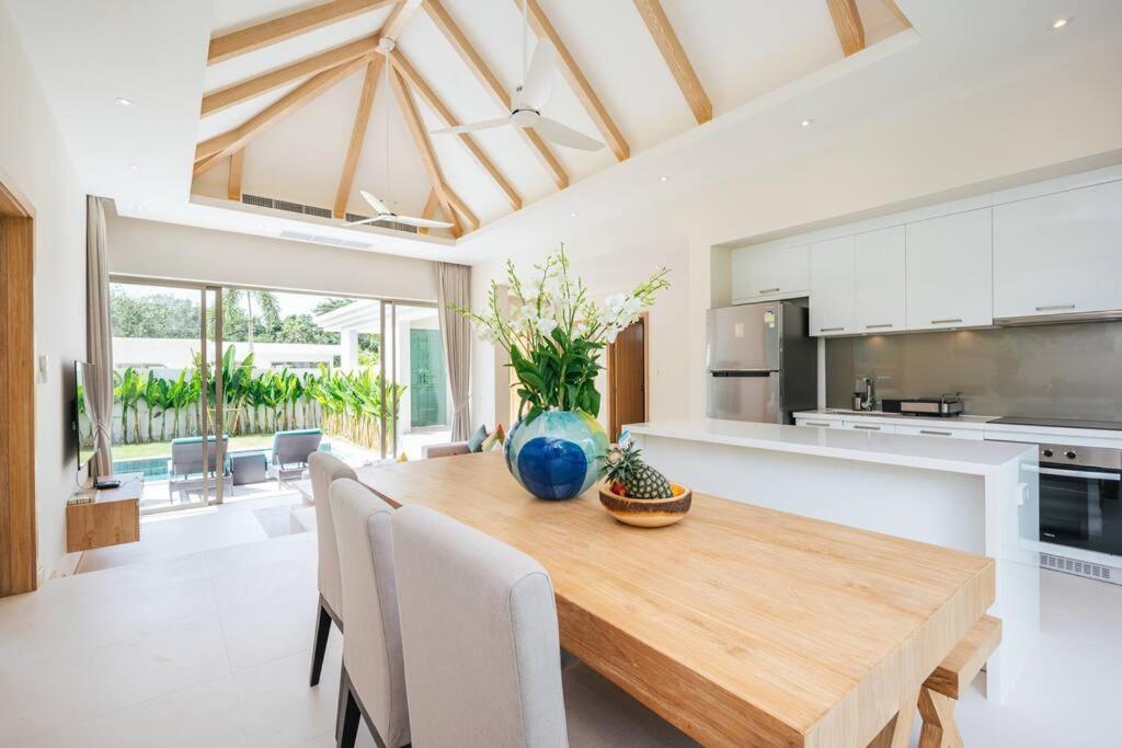 Peaceful And Stylish 3 Bedrooms Pool Villa,