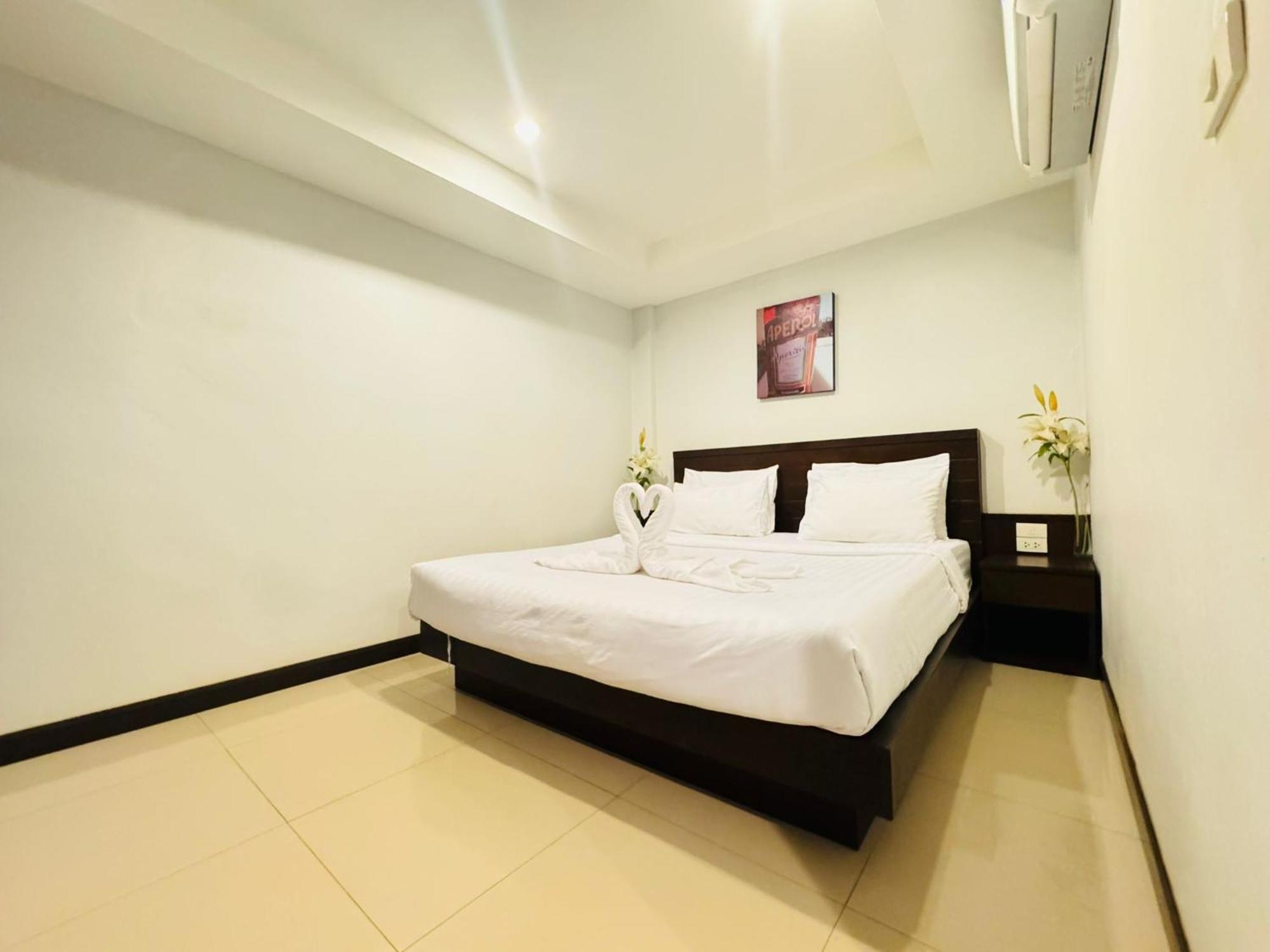 La Casa Patong