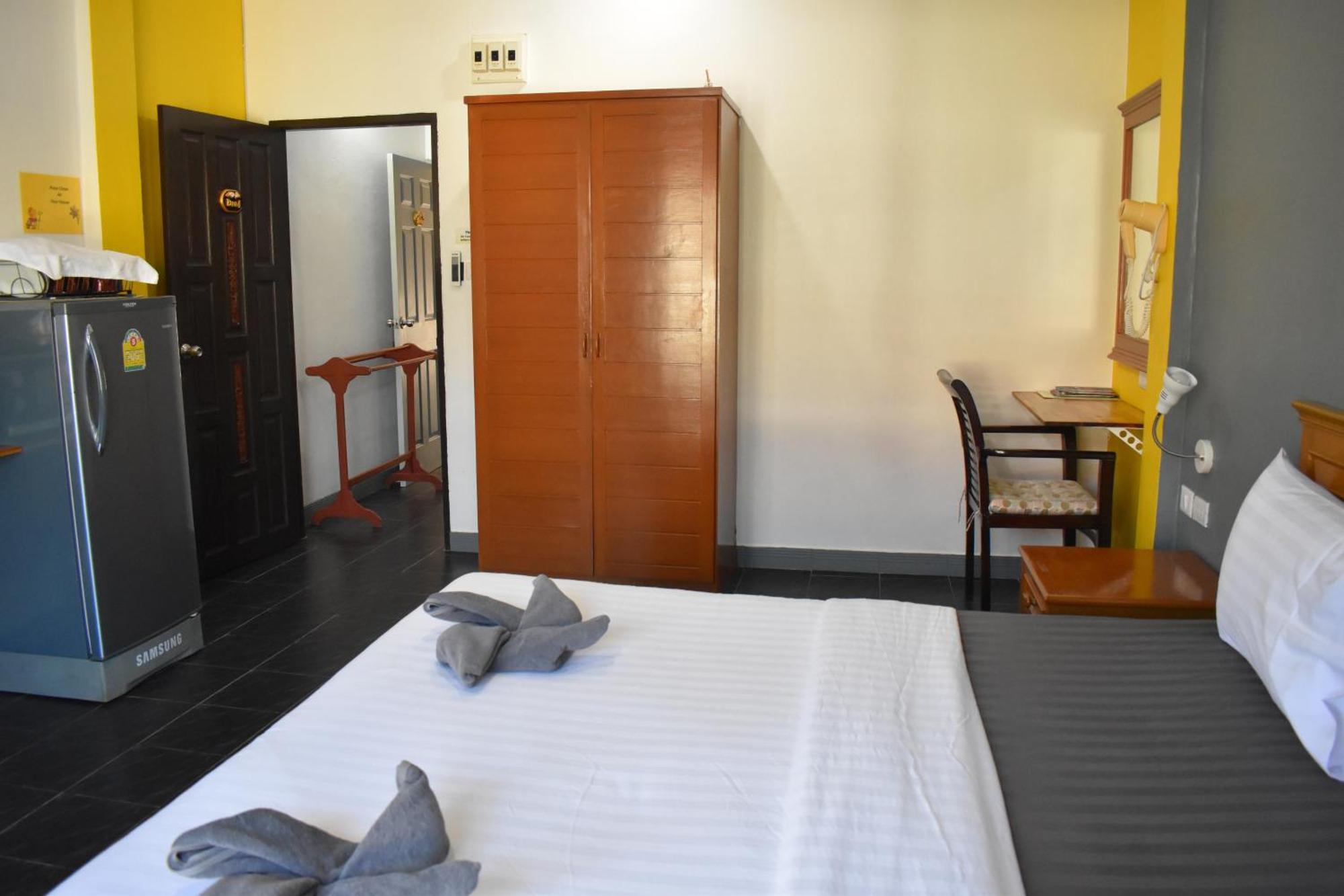 Sala Bua Bed & Breakfast 2*