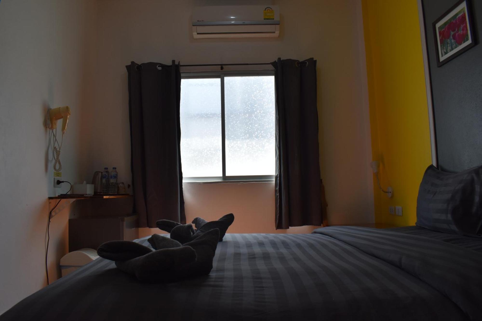 Sala Bua Karon