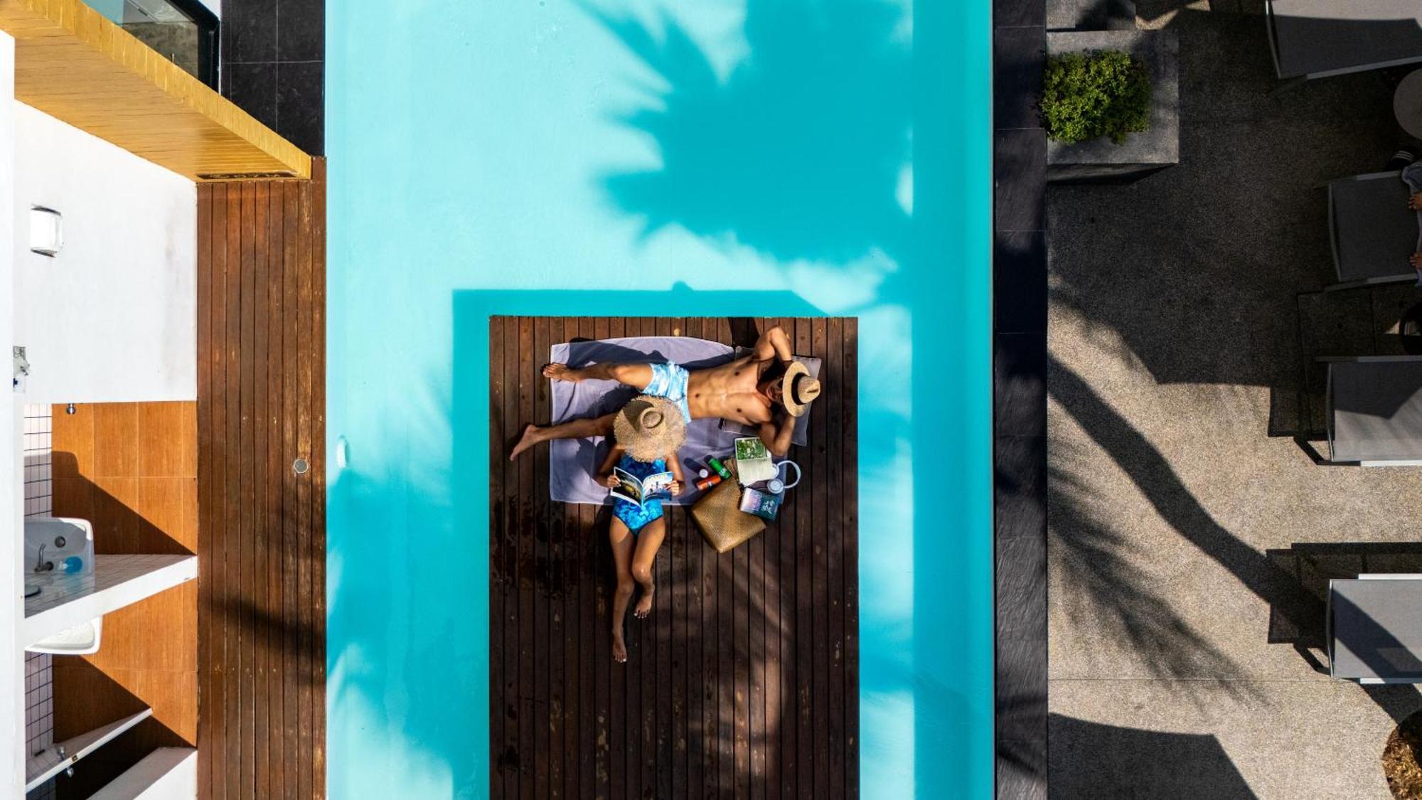 Book A Bed Poshtel - Sha Phuket