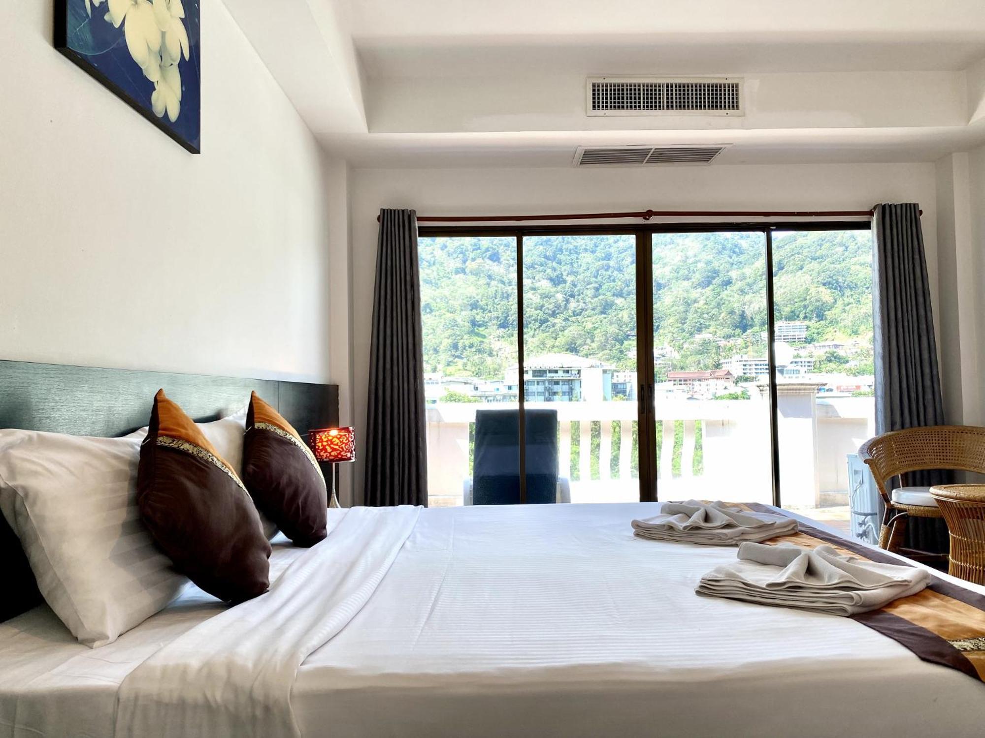 H.r.k.resort Patong