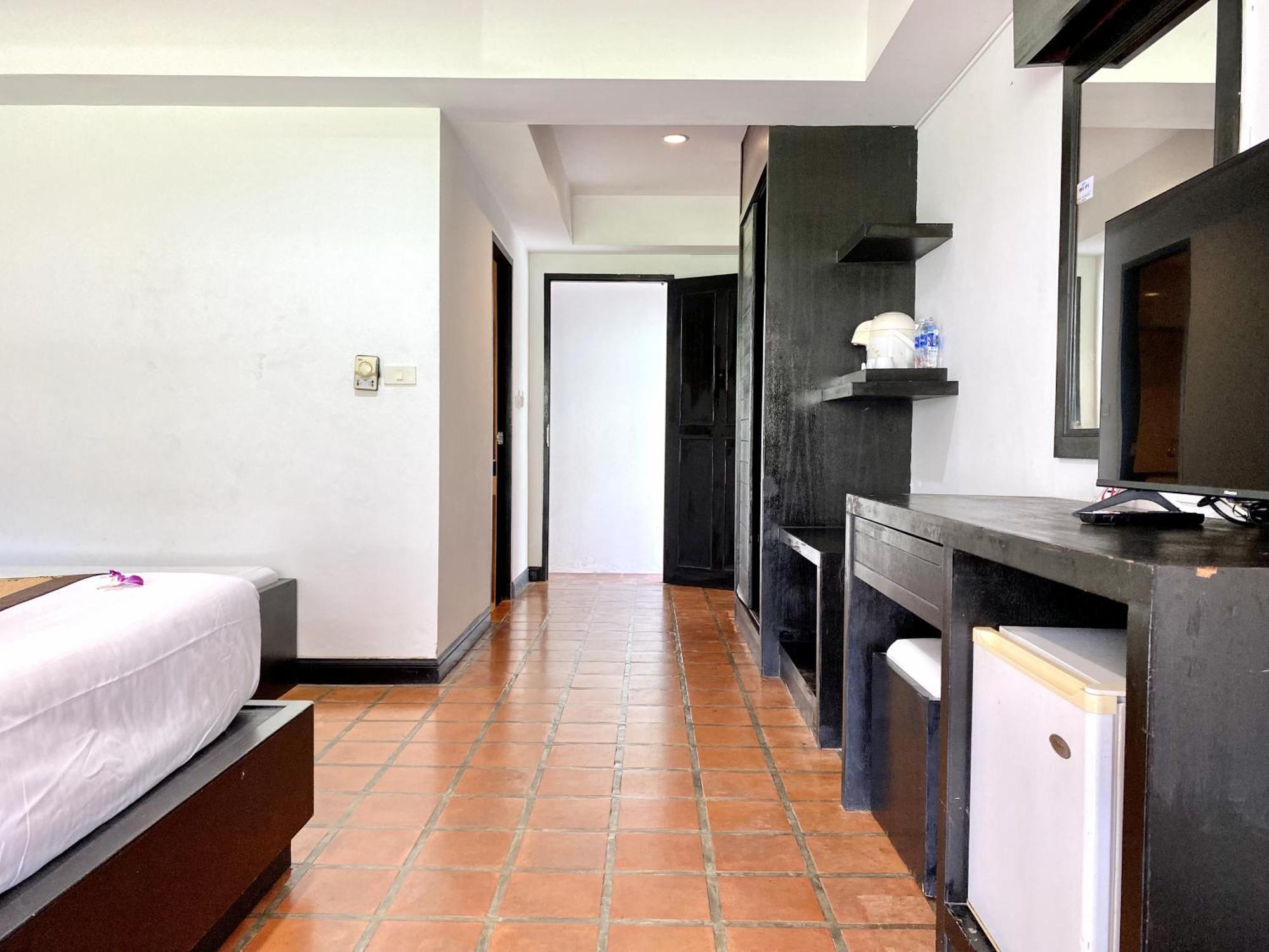 Hotel H.r.k.resort
