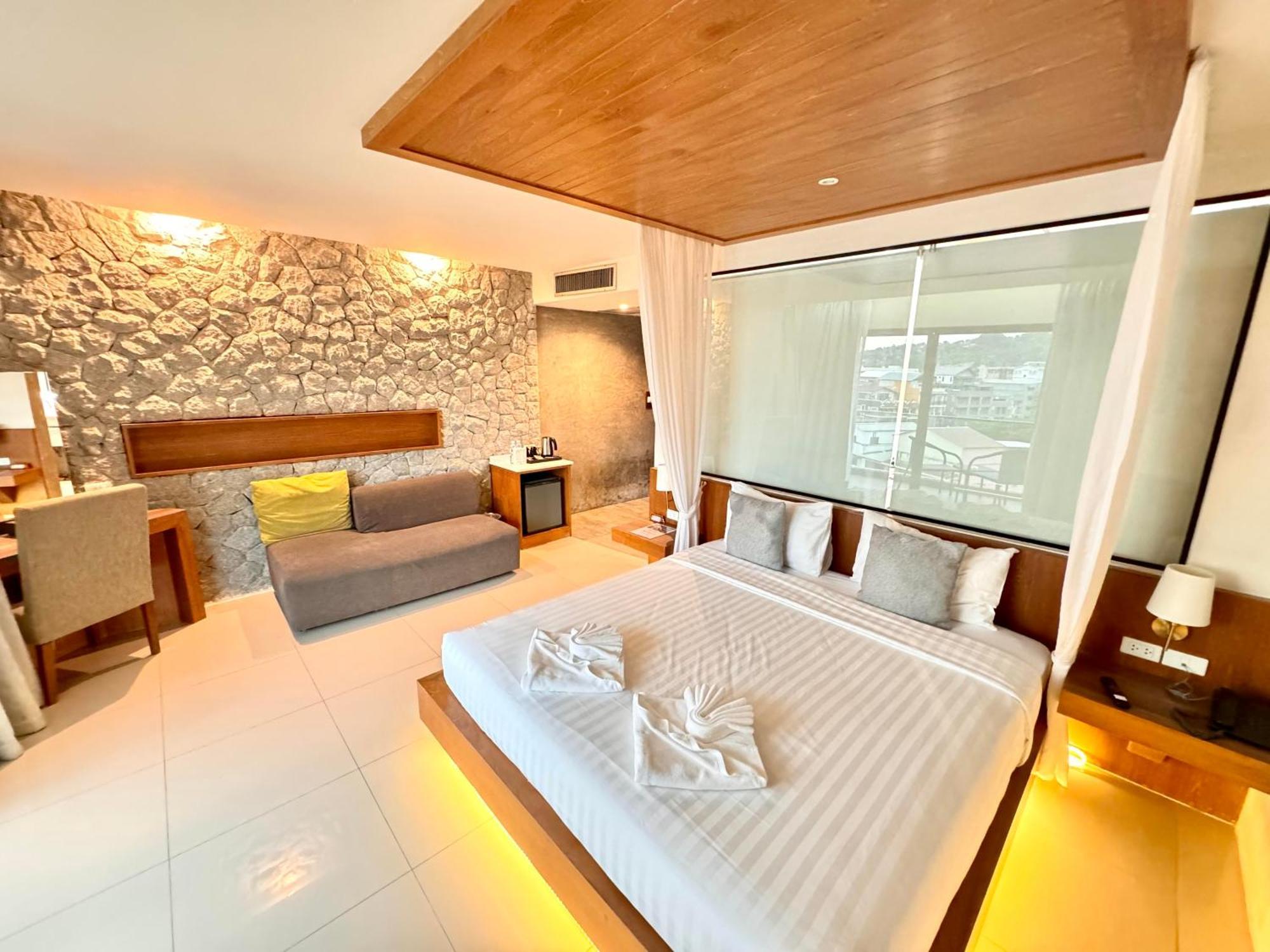 De Coze 3*