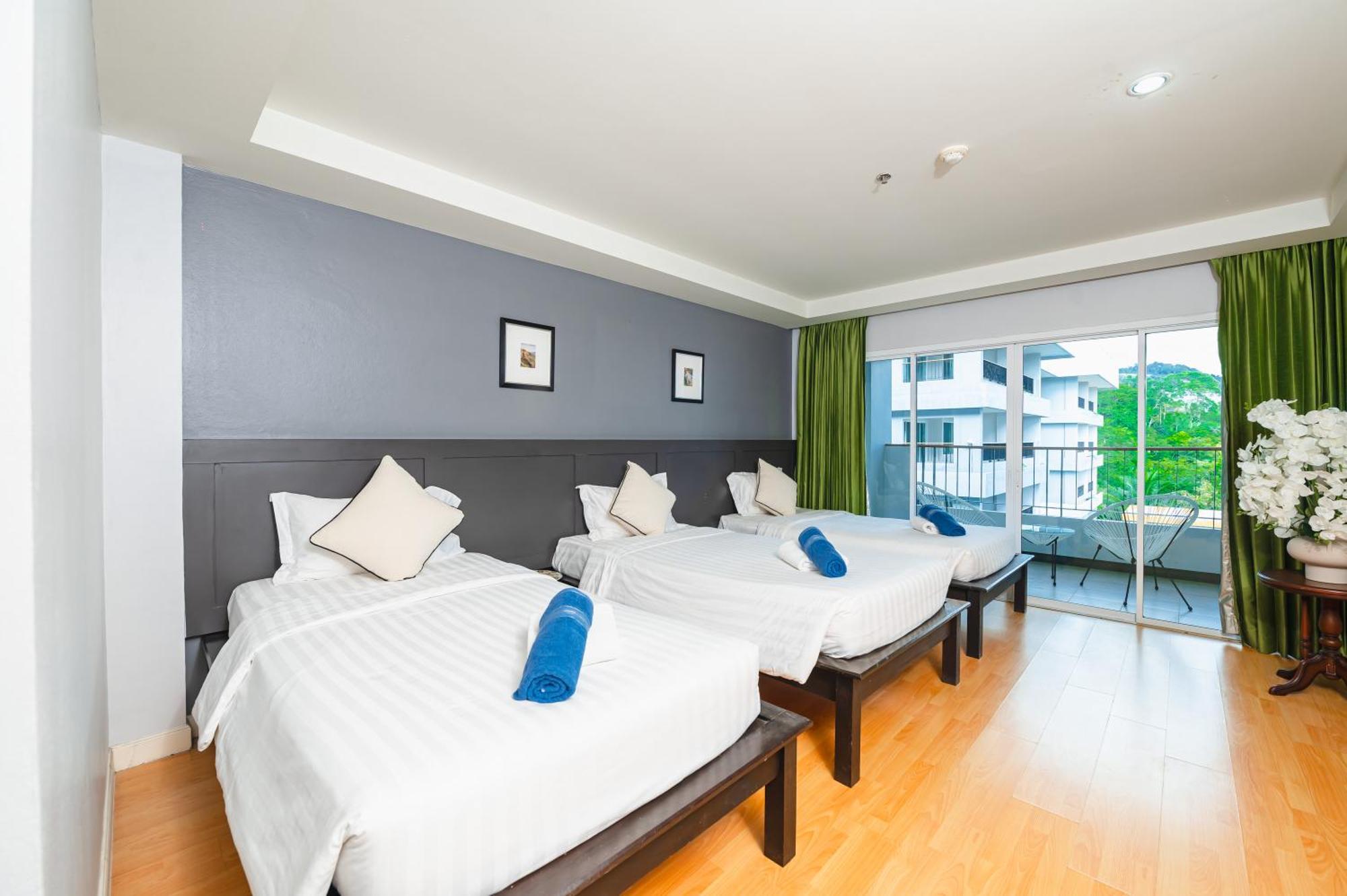 Casa Del M Phuket - Newly Renovated 4*