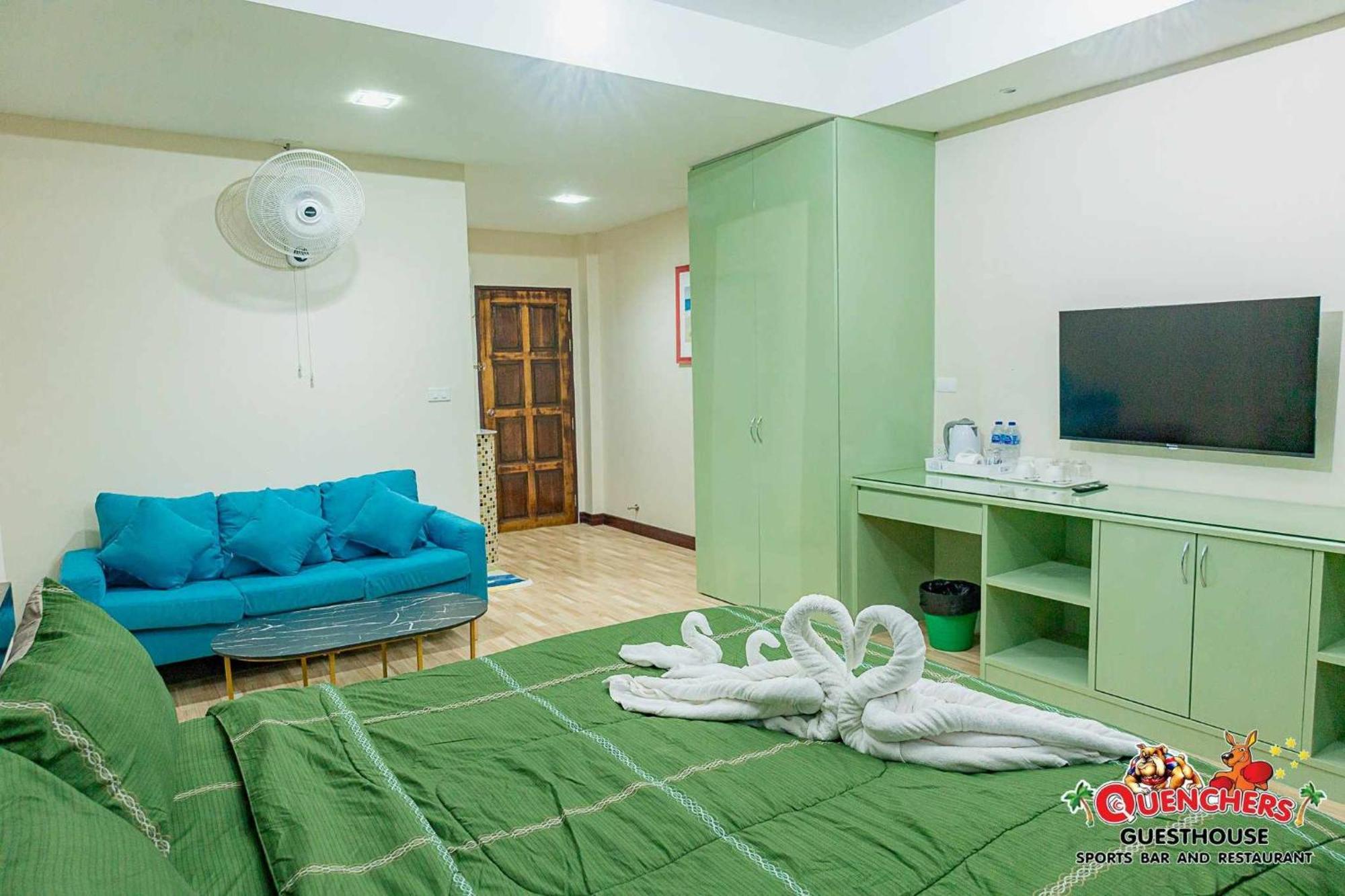 Quenchers Hotel Patong