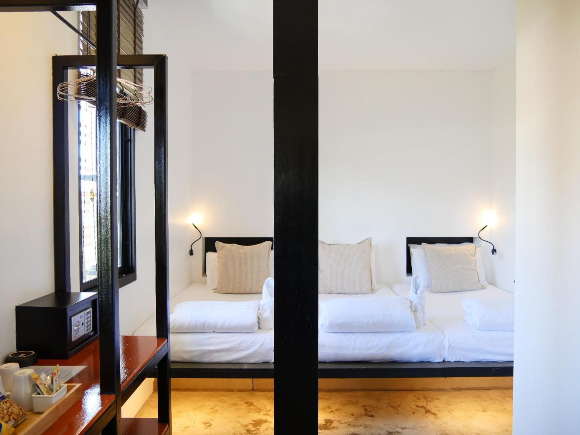 Book A Bed Poshtel - Sha Phuket