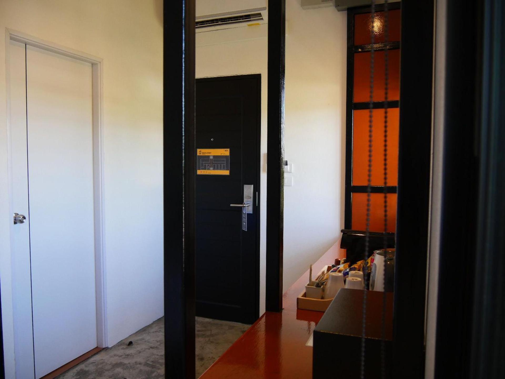 Book A Bed Poshtel - Sha *