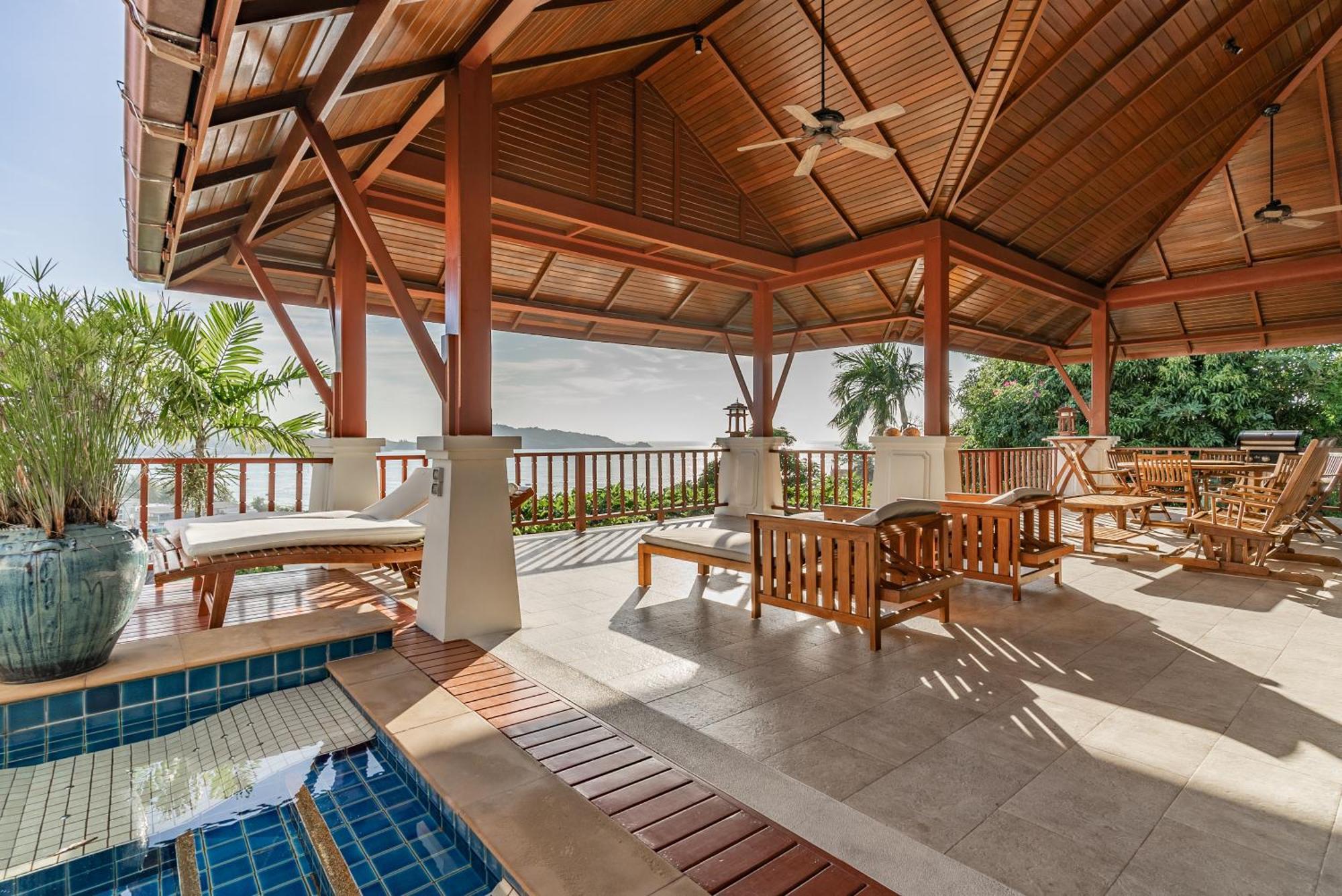 Suriya B2 Villa Patong