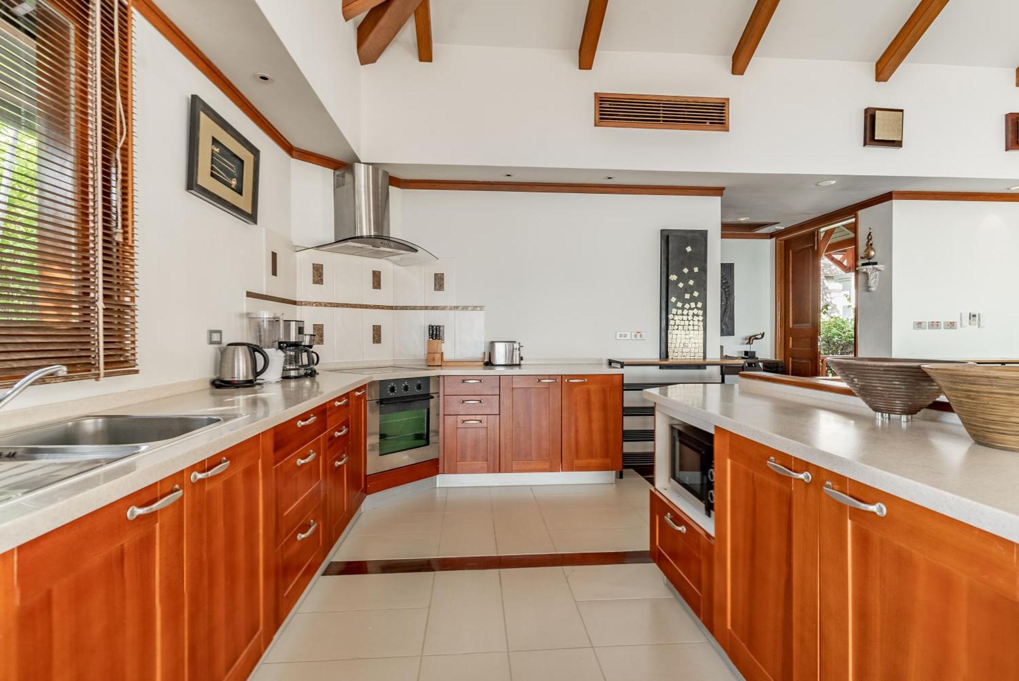 Villa Suriya B2 Patong