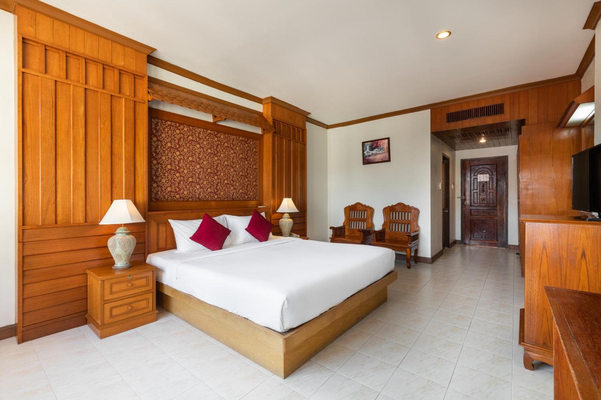Tony Resort Patong