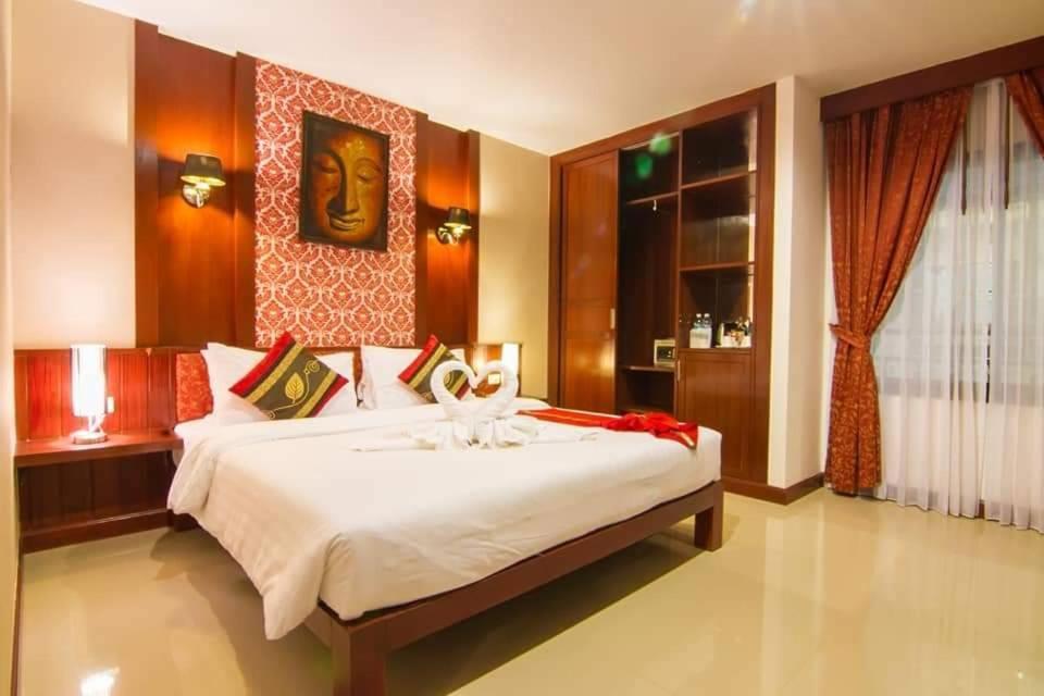 Hemingways 3* Patong
