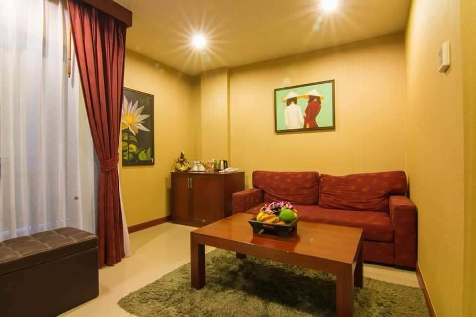 Hemingways 3* Patong