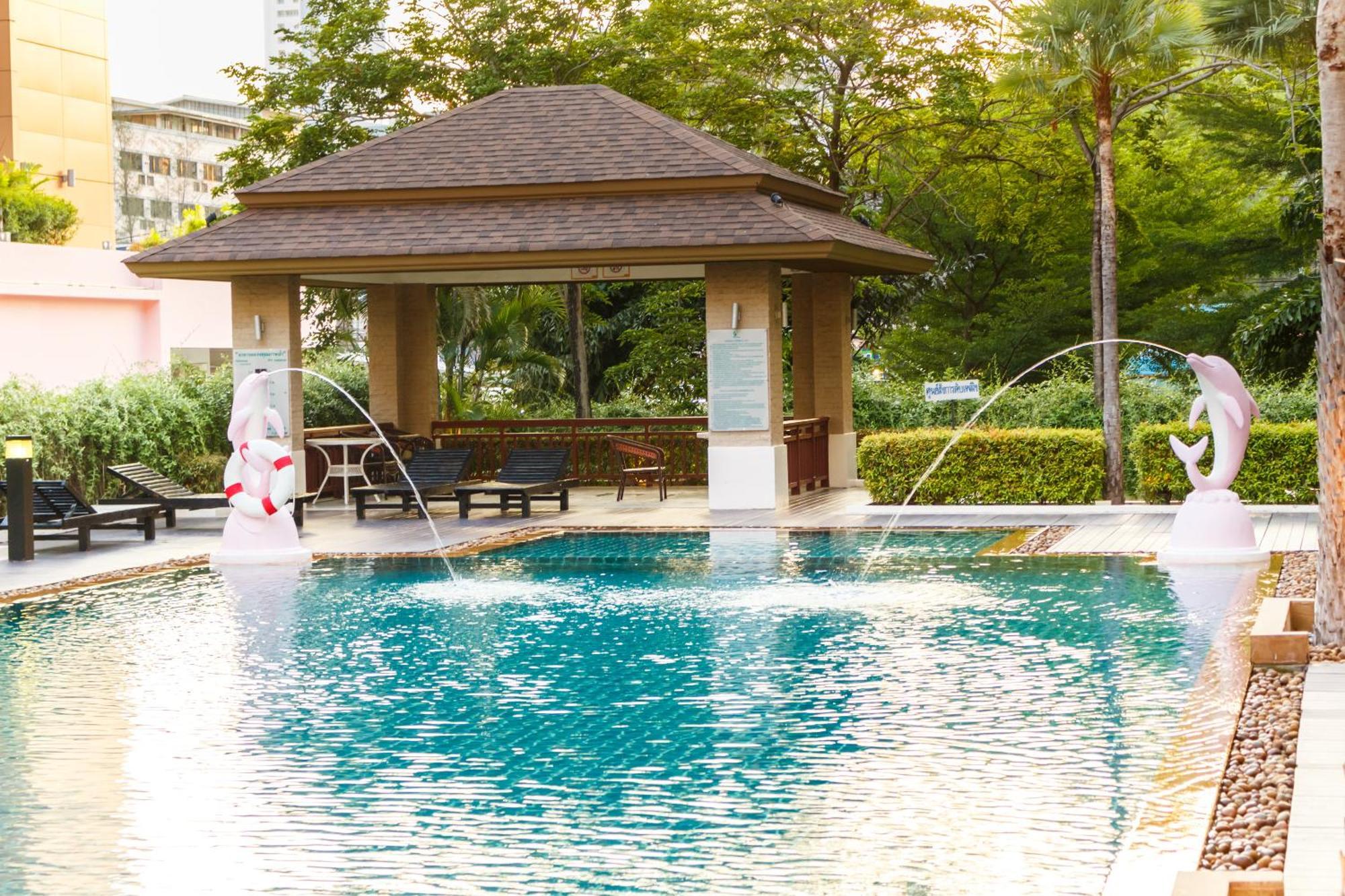 At Phuket By Lofty Appartement *