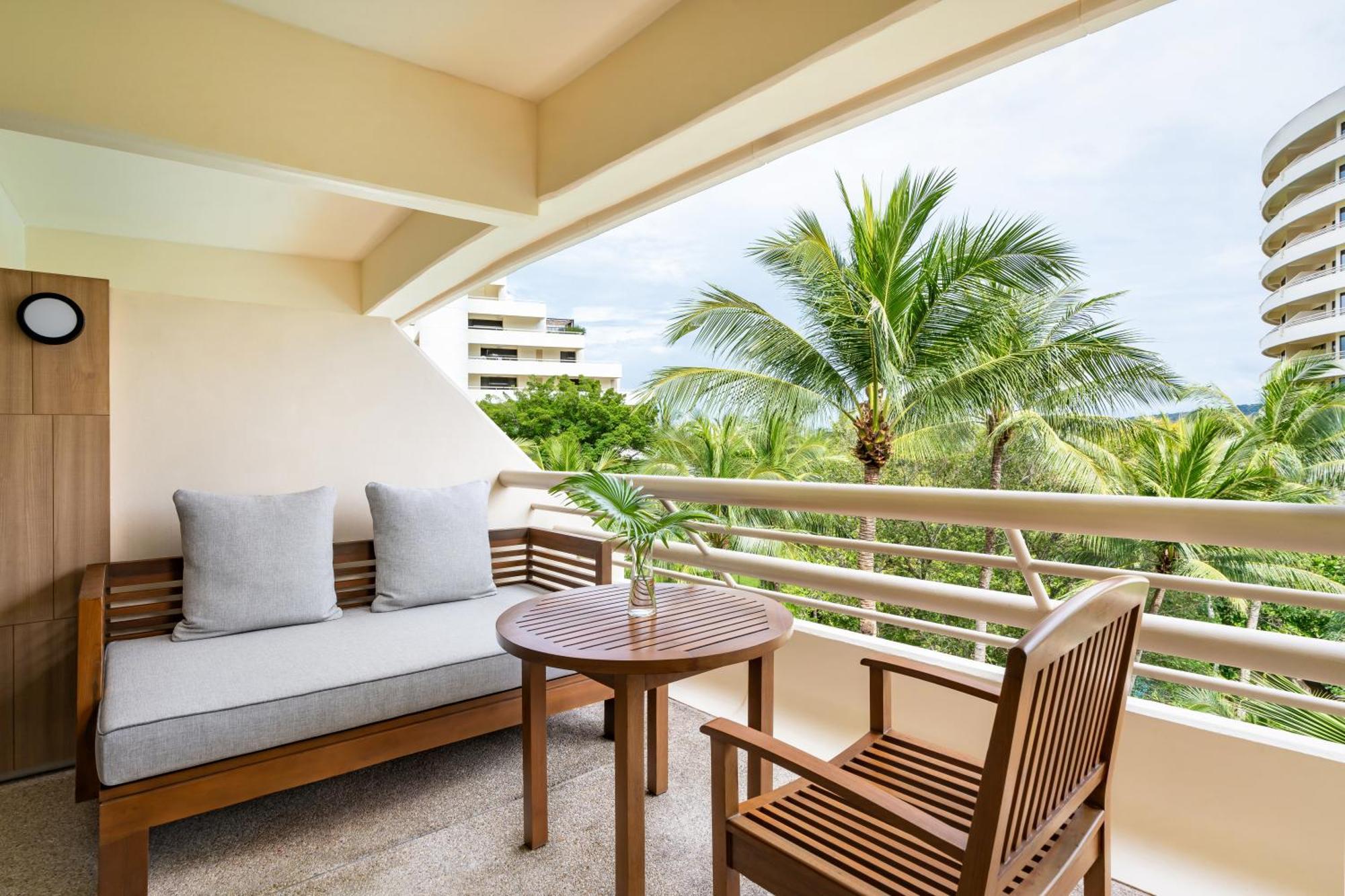 Pullman Phuket Beach 5* Karon