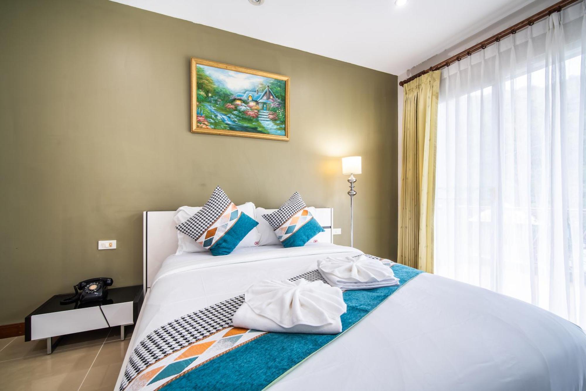 Villa3 四卧海景泳池别墅 近班赞海鲜市场 中英泰三语服务 * Patong