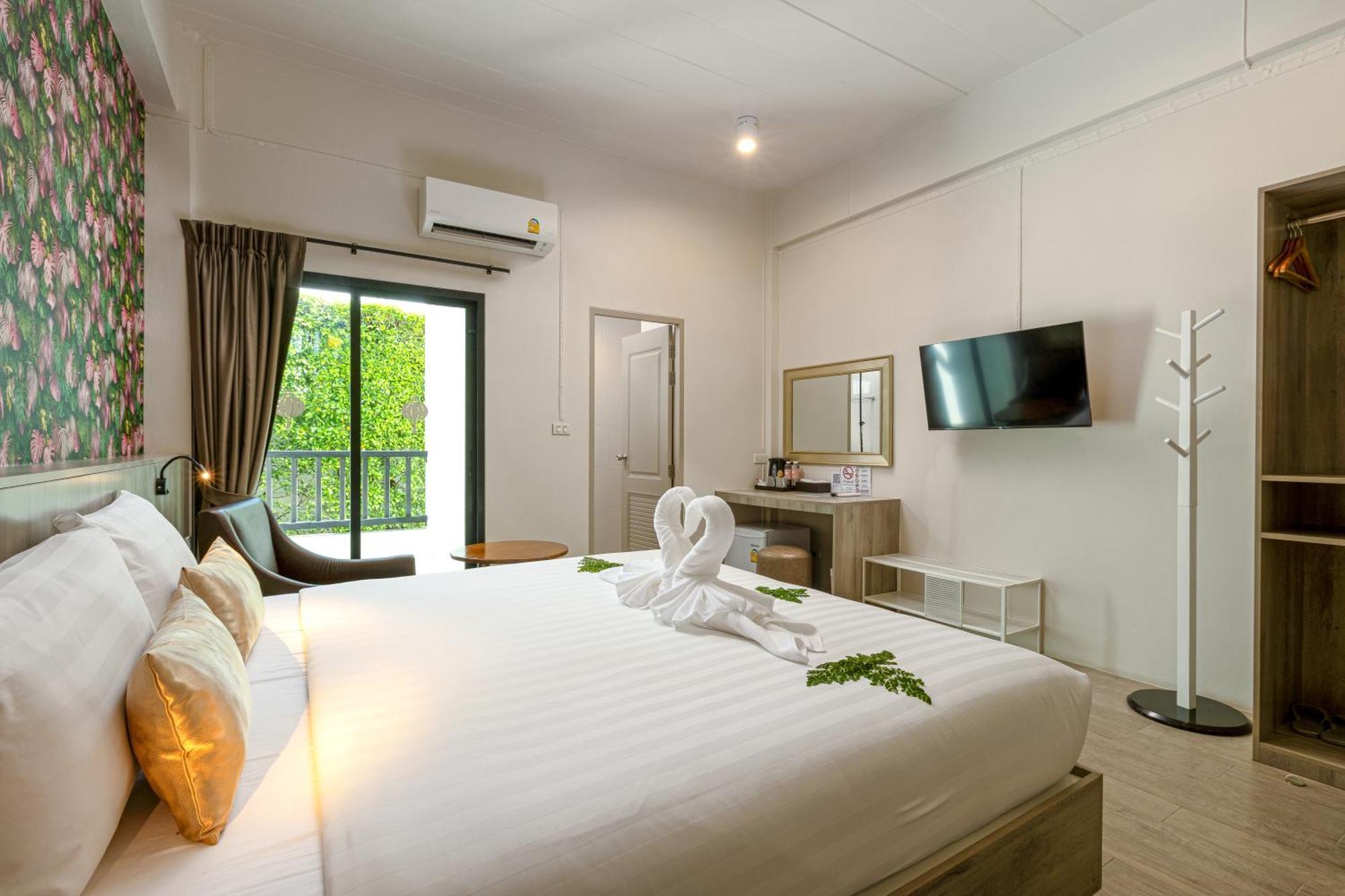 Hotel Ang Pao 4*