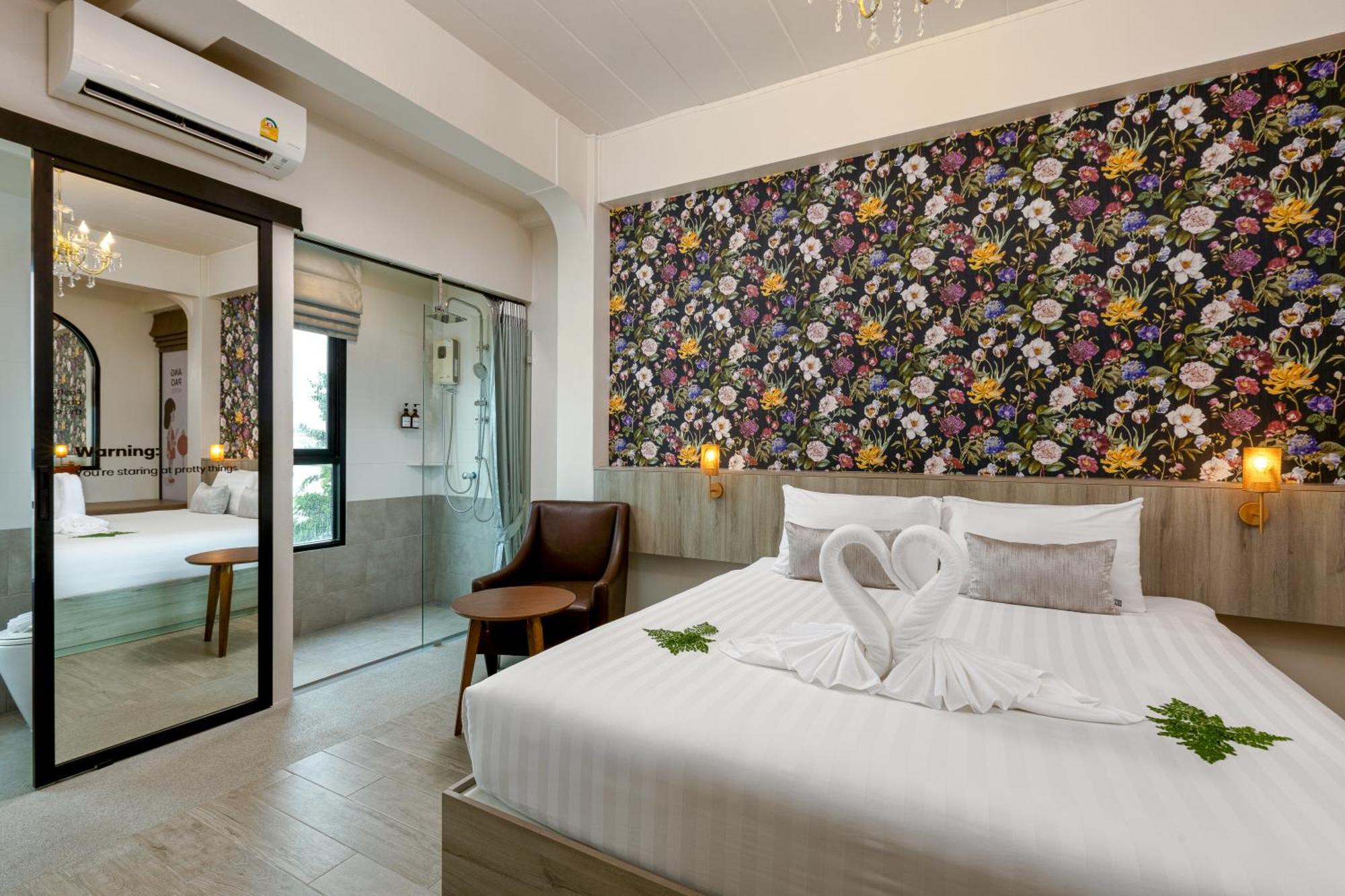 Ang Pao Hotel Phuket