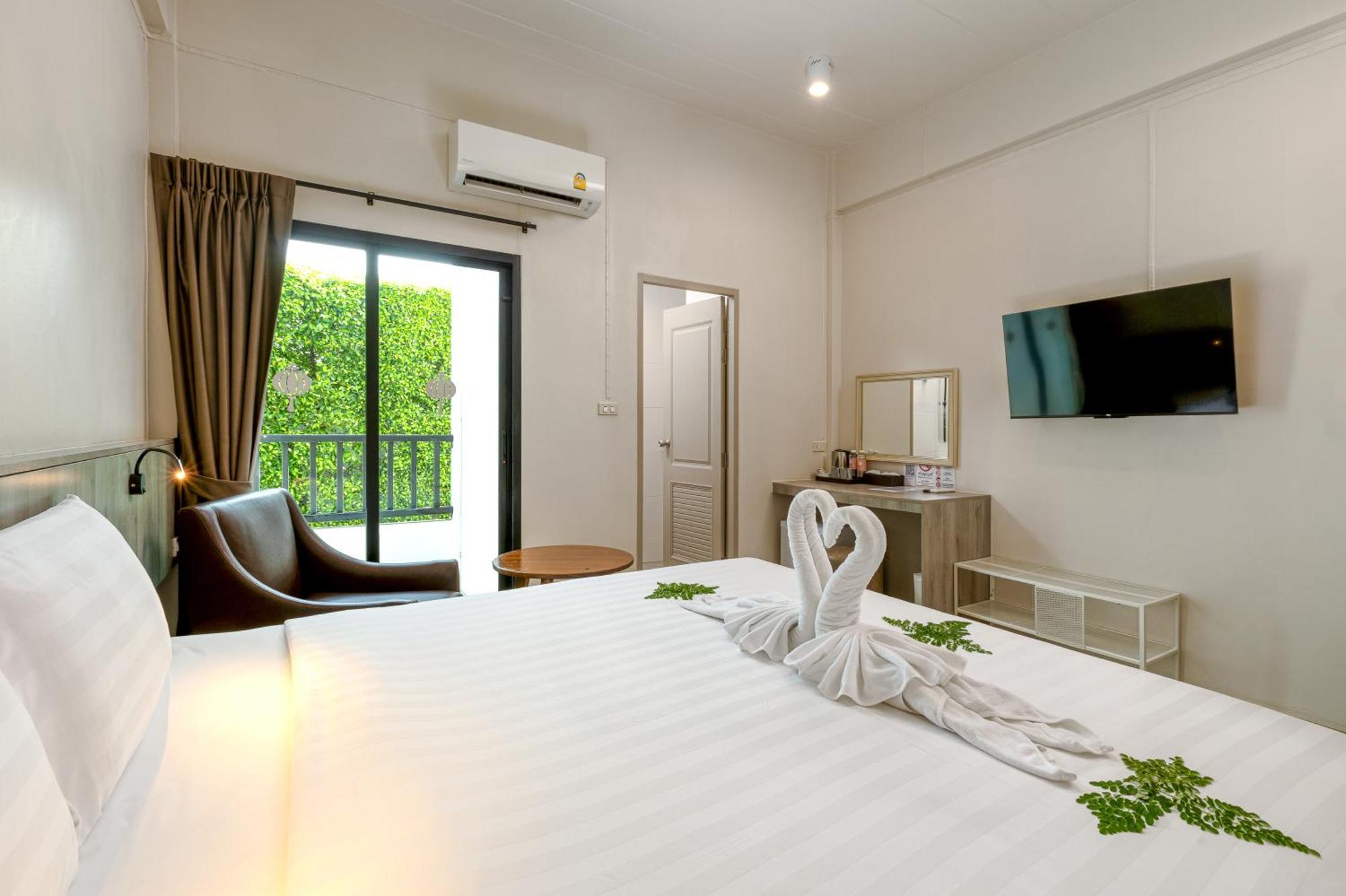 Ang Pao Hotel Phuket