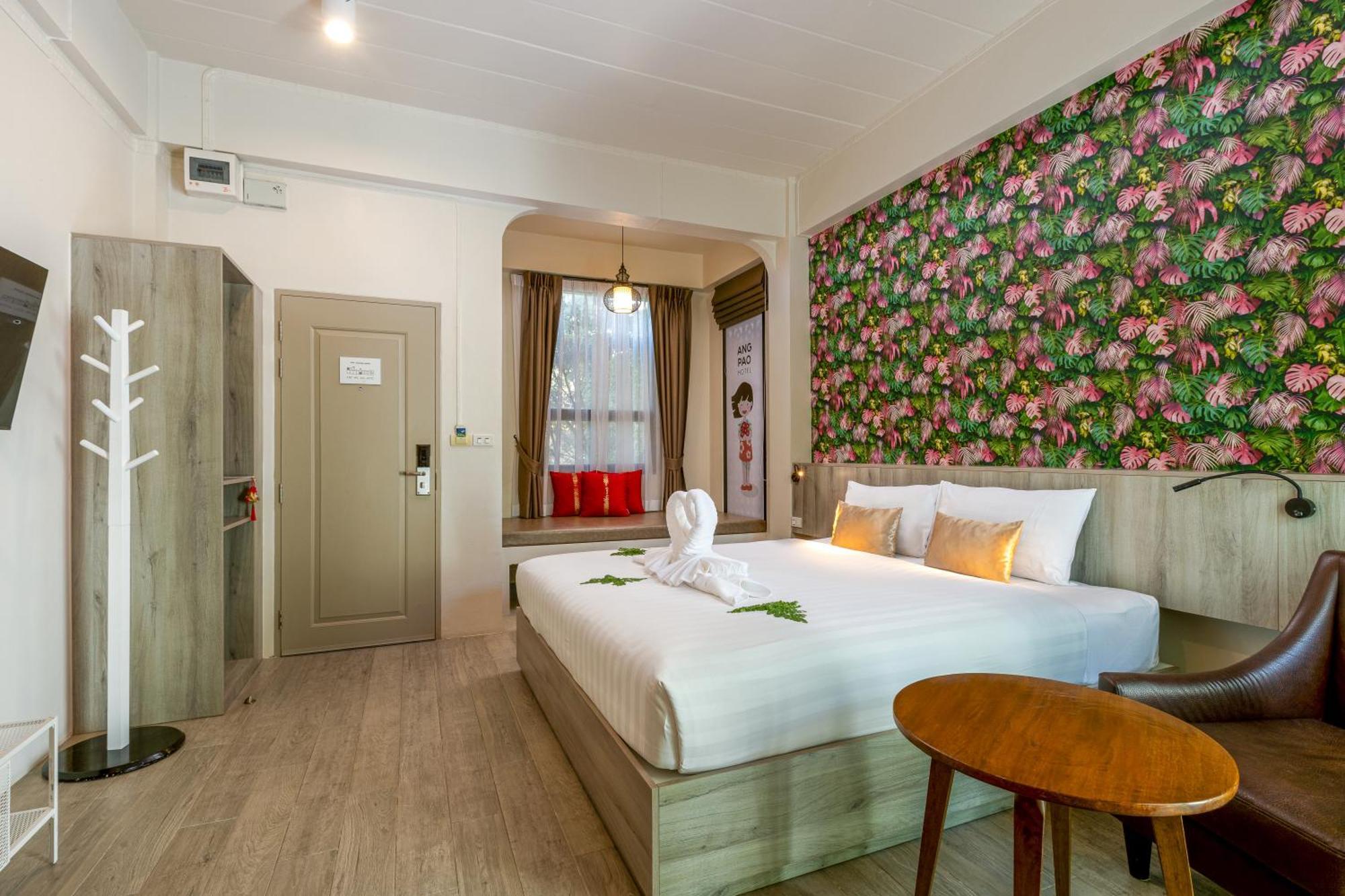 Ang Pao Hotel 4*