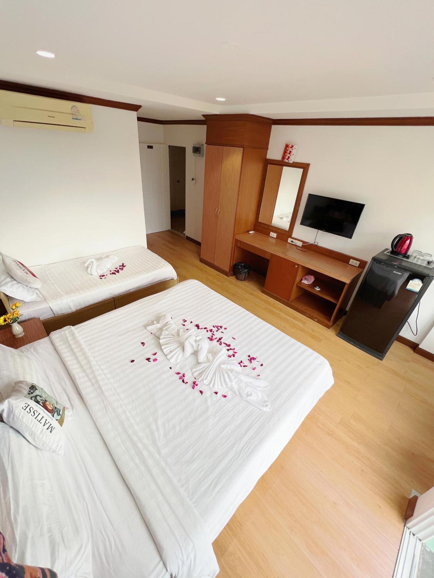 Lanting House Phuket Aparthotel *