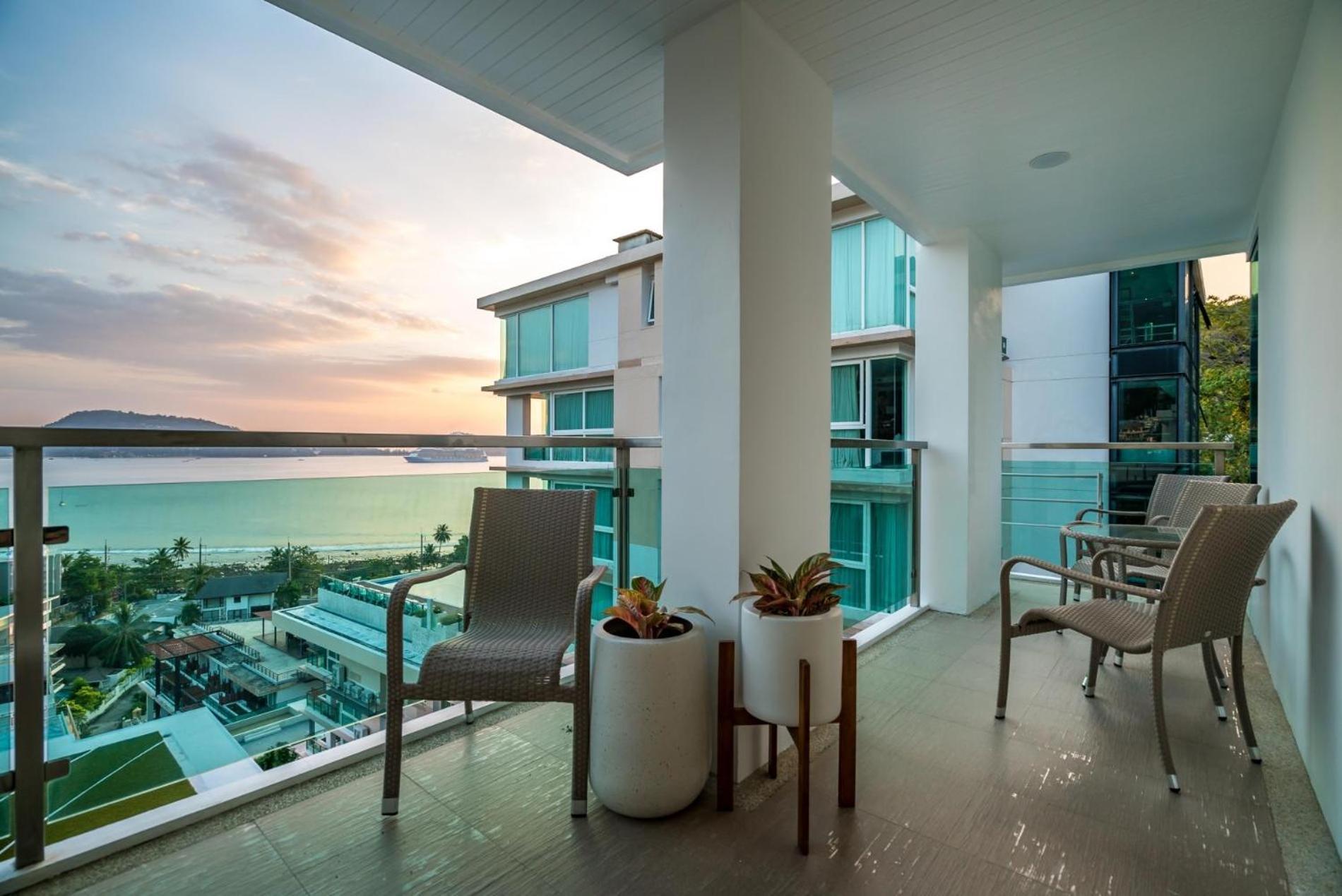 Apartment Private Sea View With Jacuzzi At Baycliff *