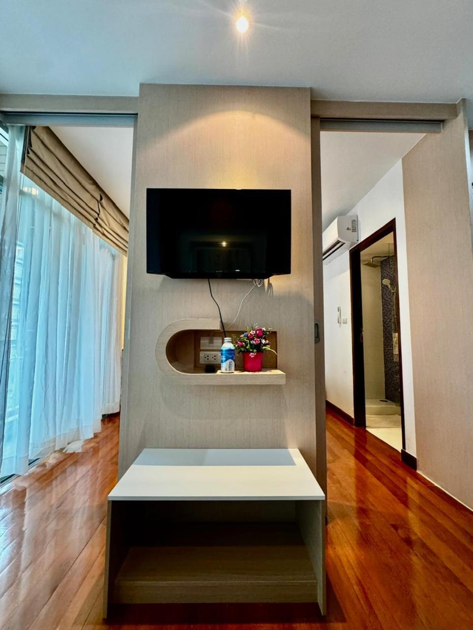 Dreams By Art Apartment Patong