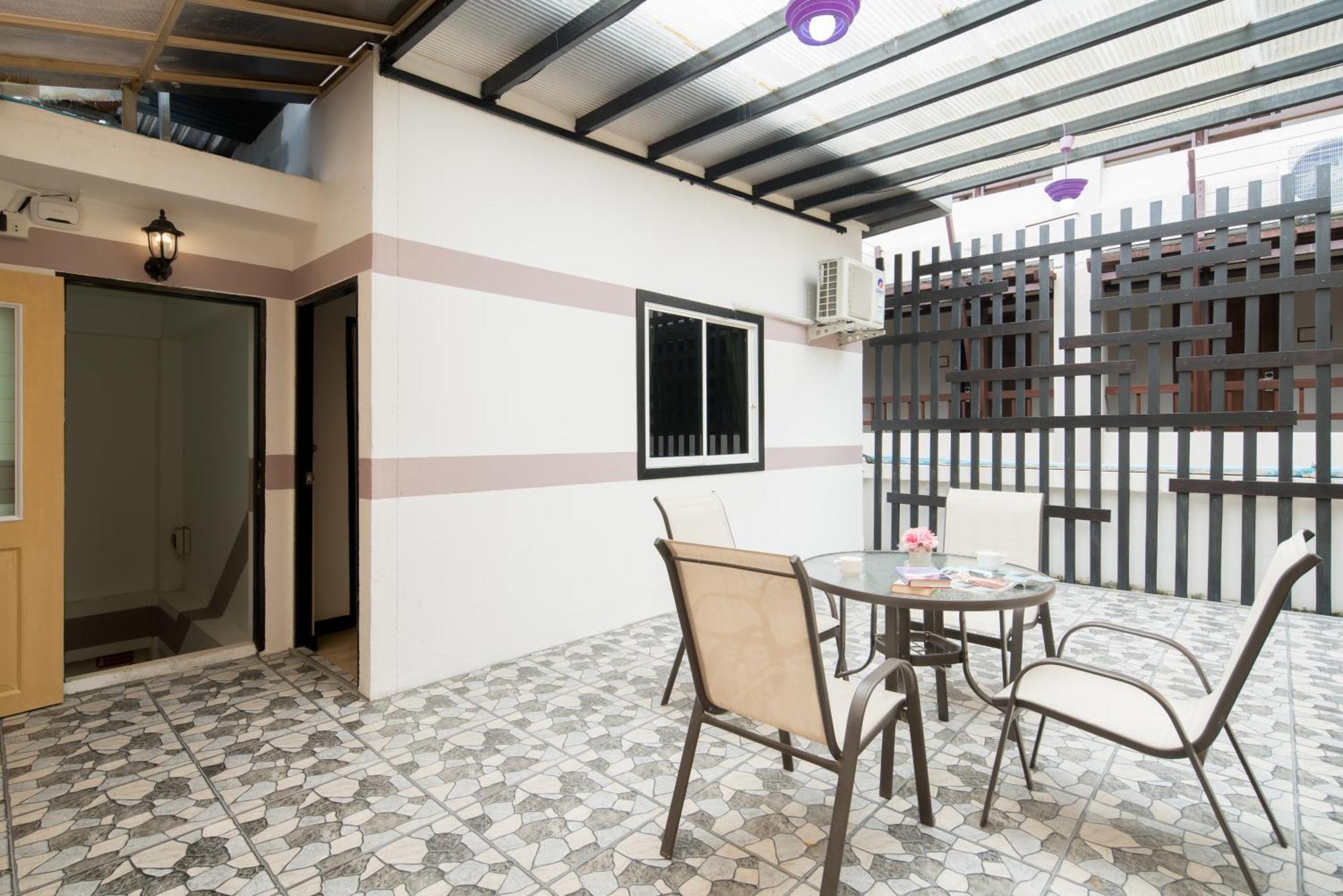 Royal Guest house 3*
