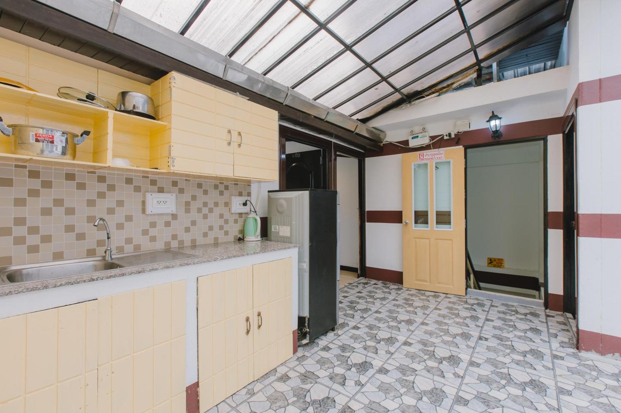 Rumah tetamu Royal 3*
