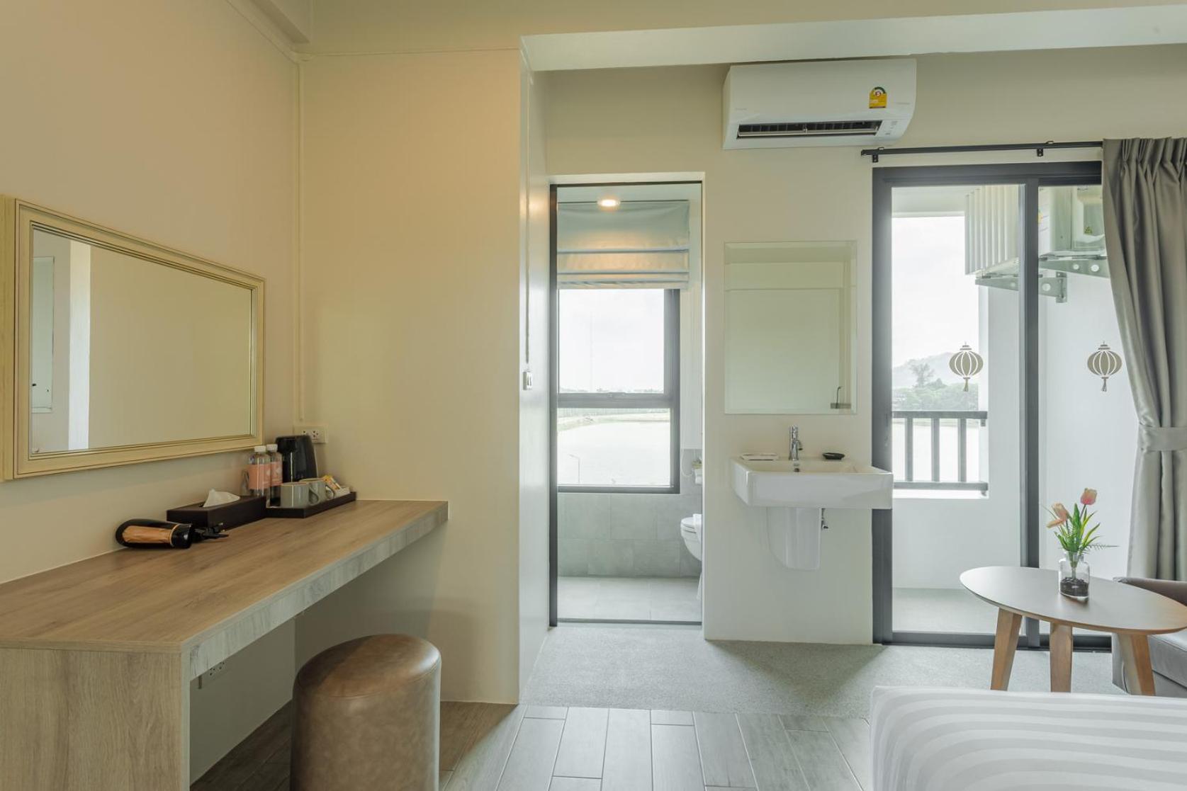 Ang Pao Hotel 4*
