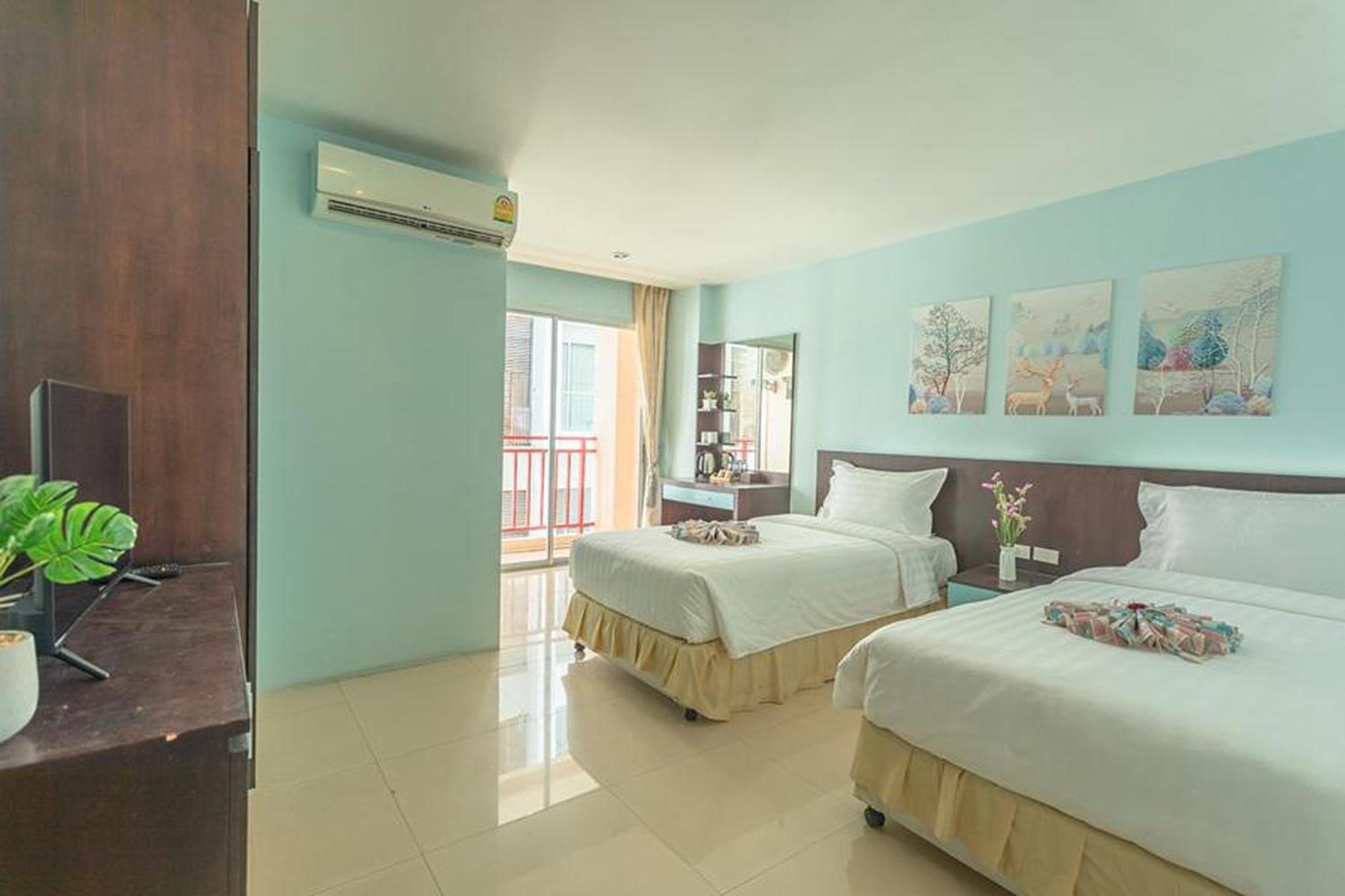 Sunflower Hld Albergue *
