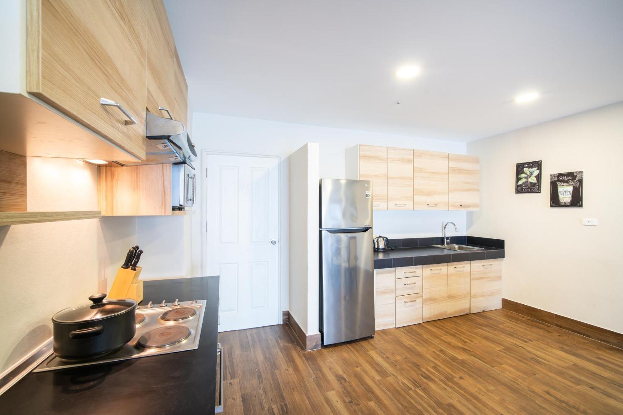 Apartamento Tower Superior Seaview 4br210 Patong