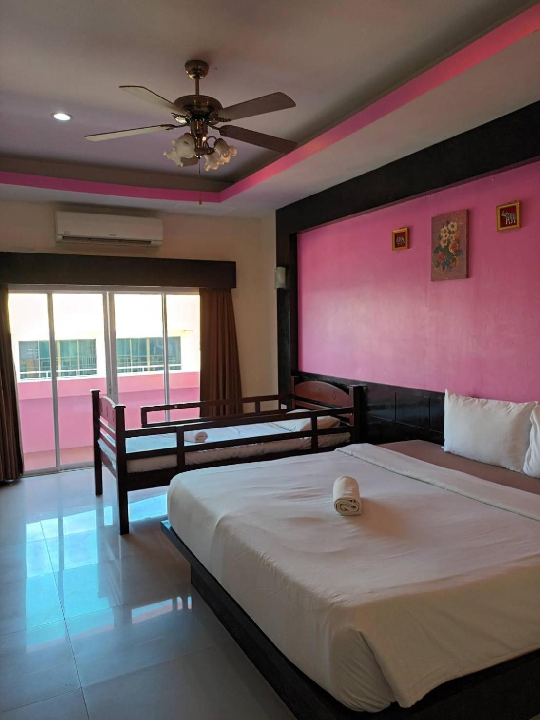 Hotel New Lavender 3*
