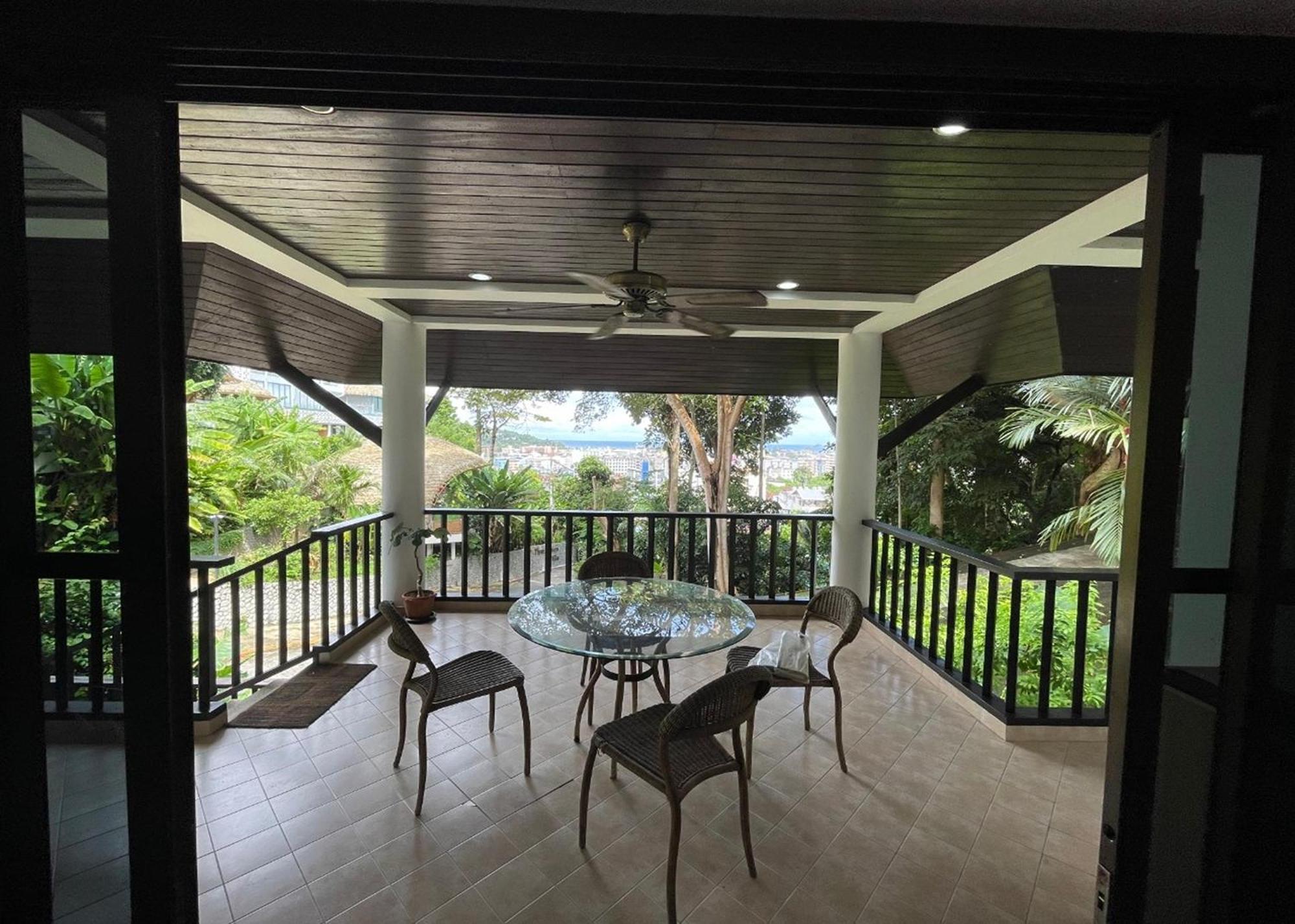 Villa Jaokhun Panorama Villas, *