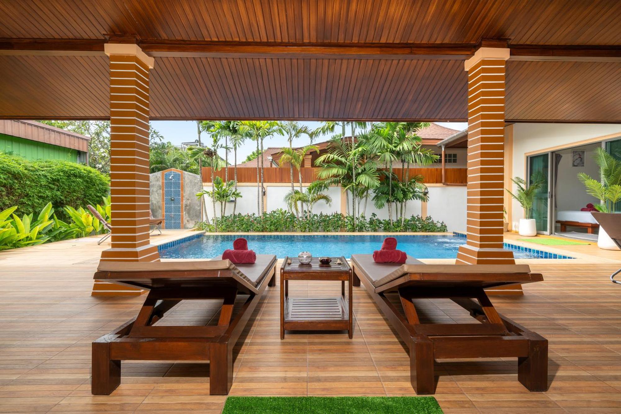 Villa Luxury Pool Garden