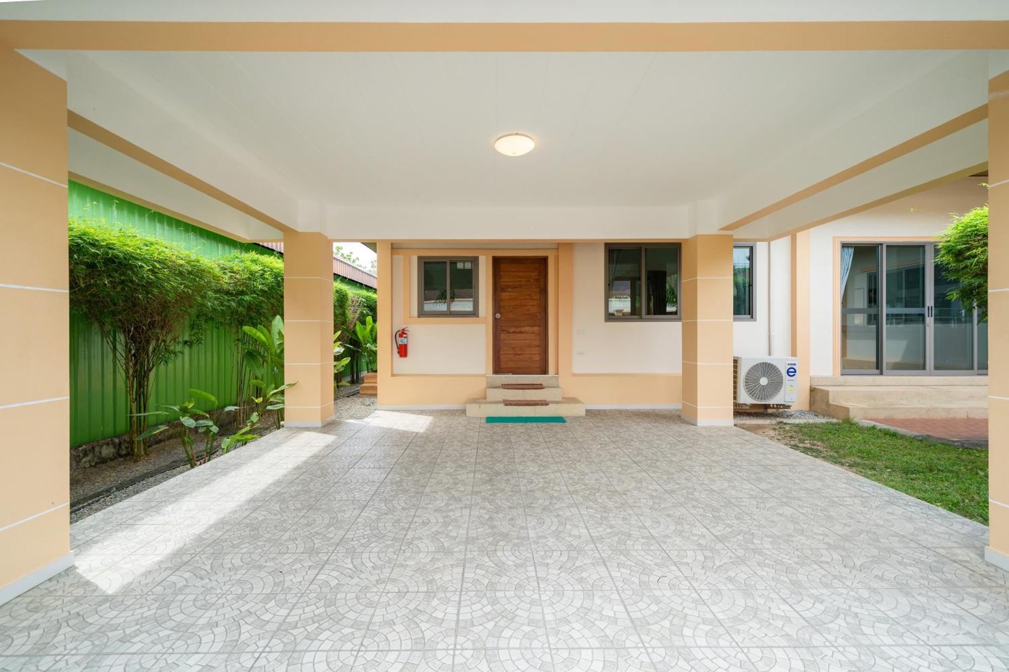 Luxury Pool Garden Villa Phuket