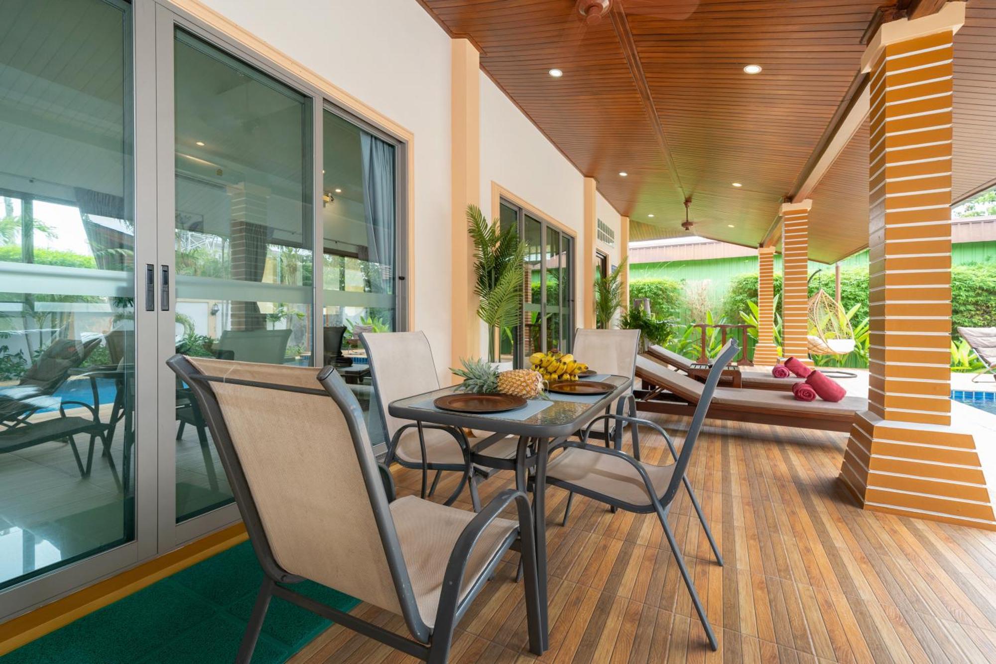 Villa Luxury Pool Garden