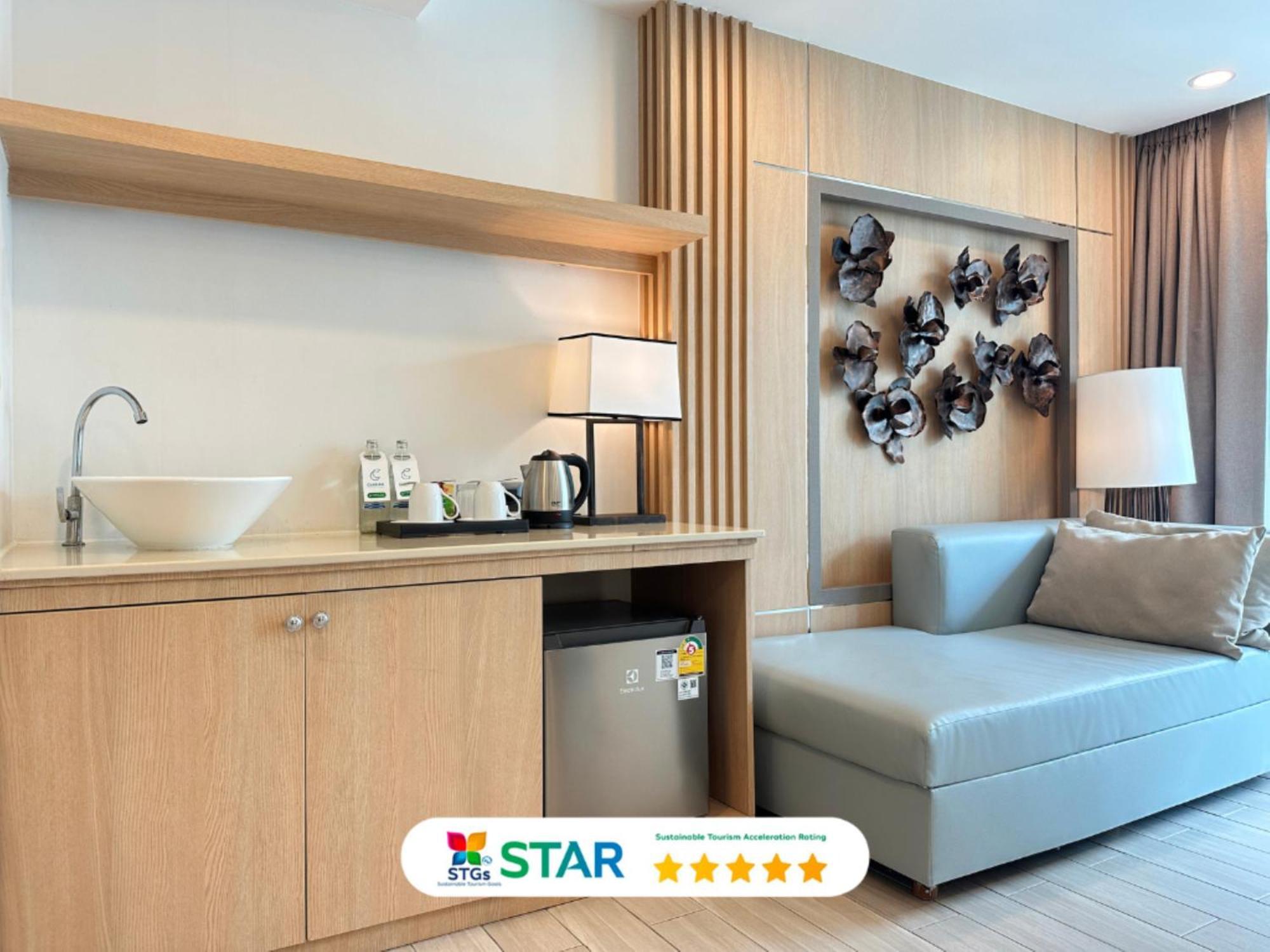 Hotel Clarian Patong