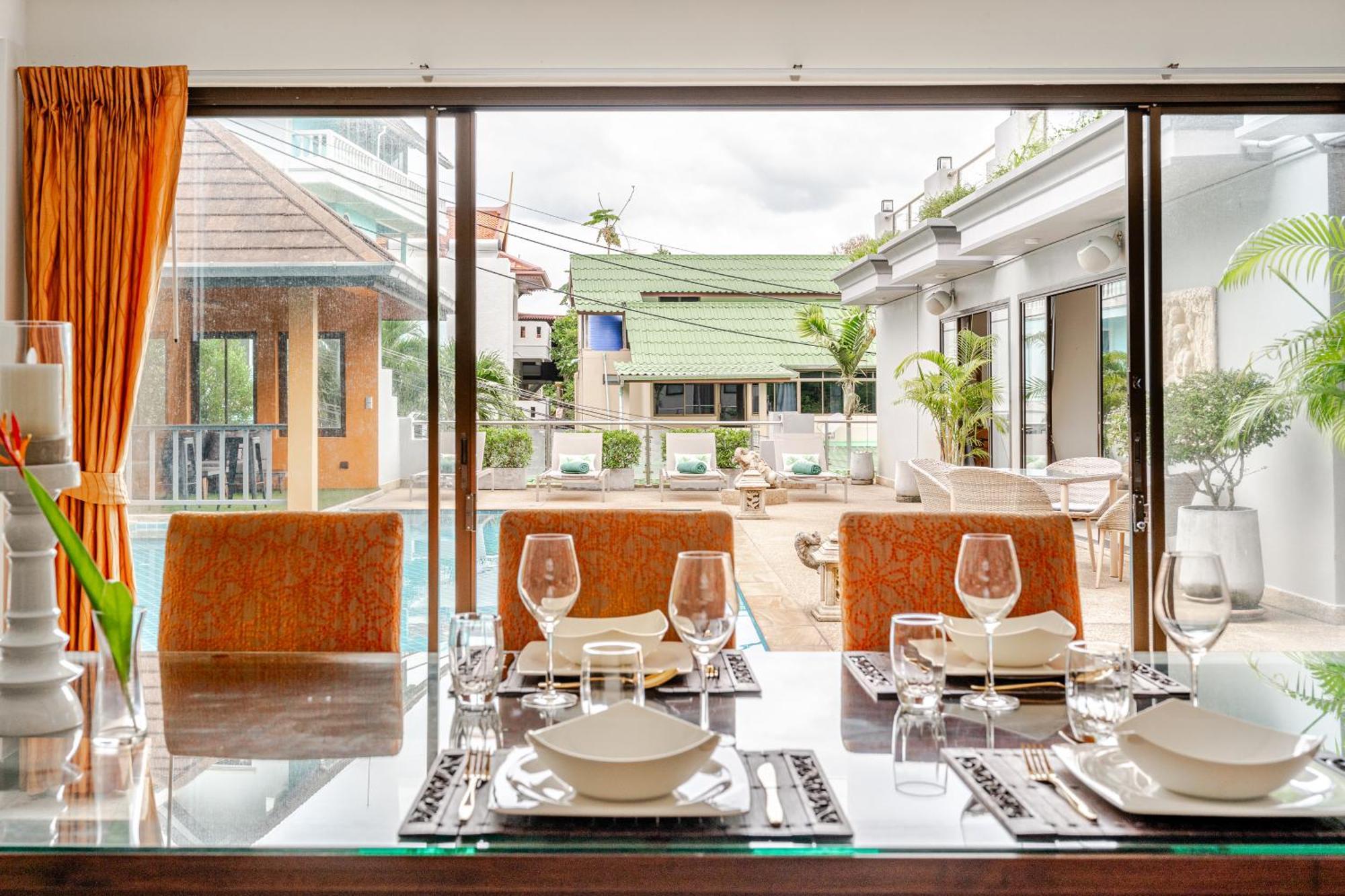 Luxury 4br With Pool & Ocean Views On * Patong