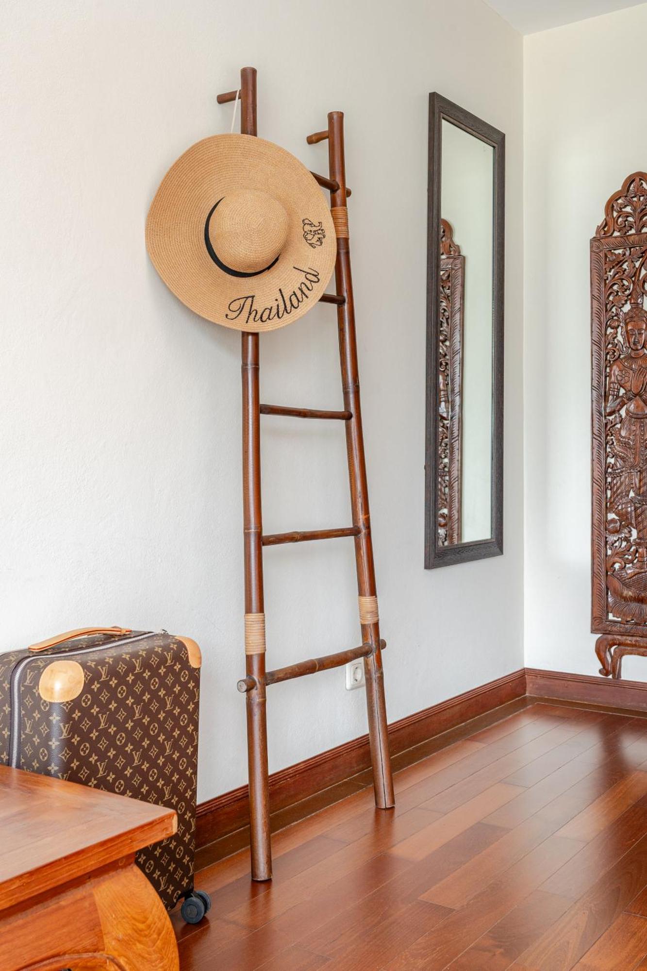 Villa Luxury 4br With Pool & Ocean Views On Patong