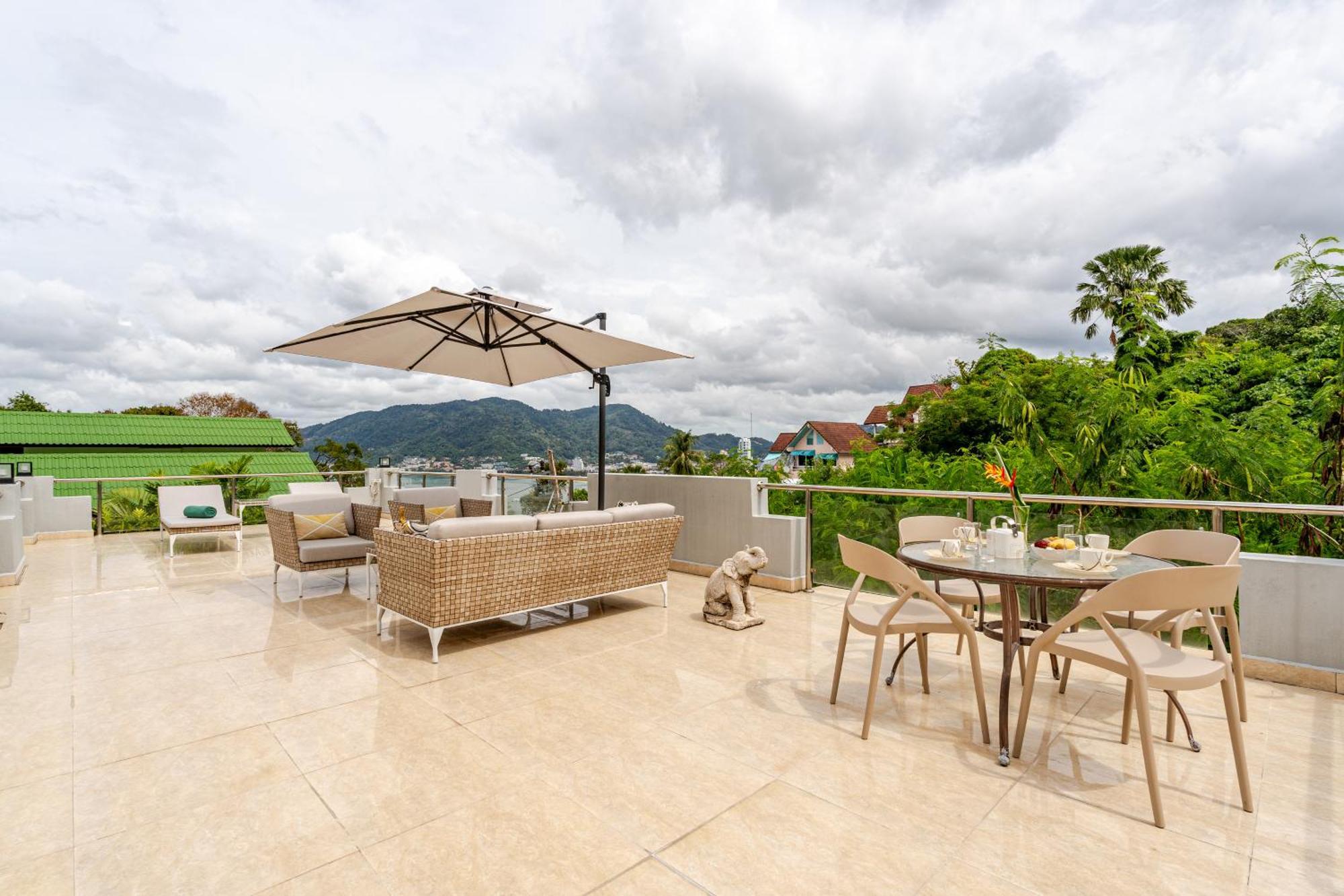 Luxury 4br With Pool & Ocean Views On * Patong