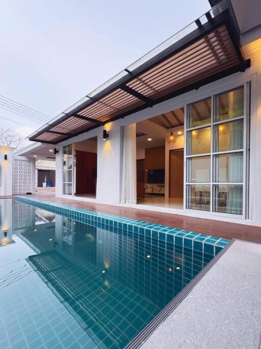 Luxury Pool In * Phuket