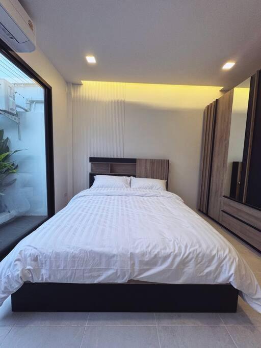 Luxury Pool In Villa Phuket